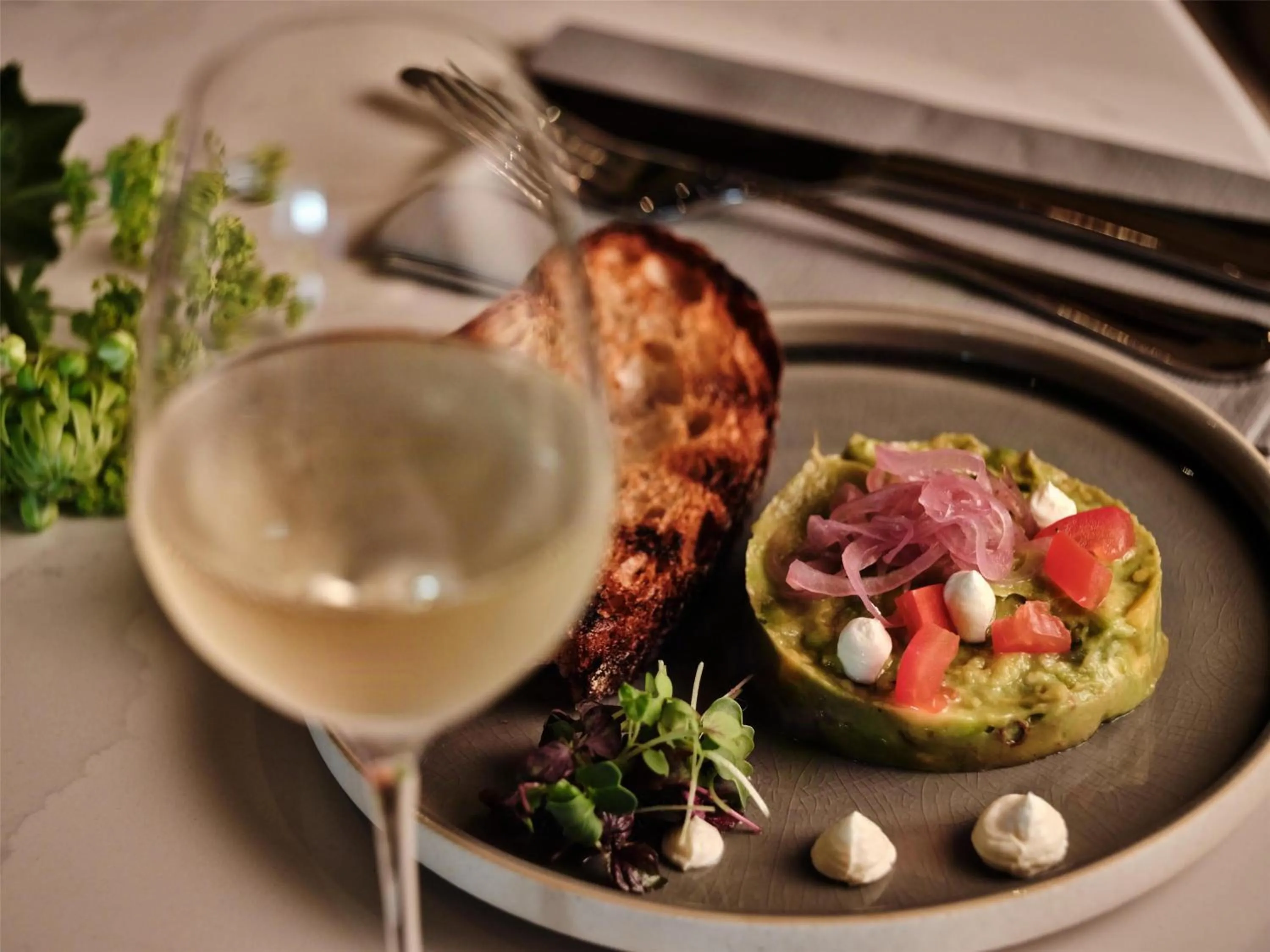 Restaurant/places to eat in Radisson Blu Hotel, Hamburg Airport