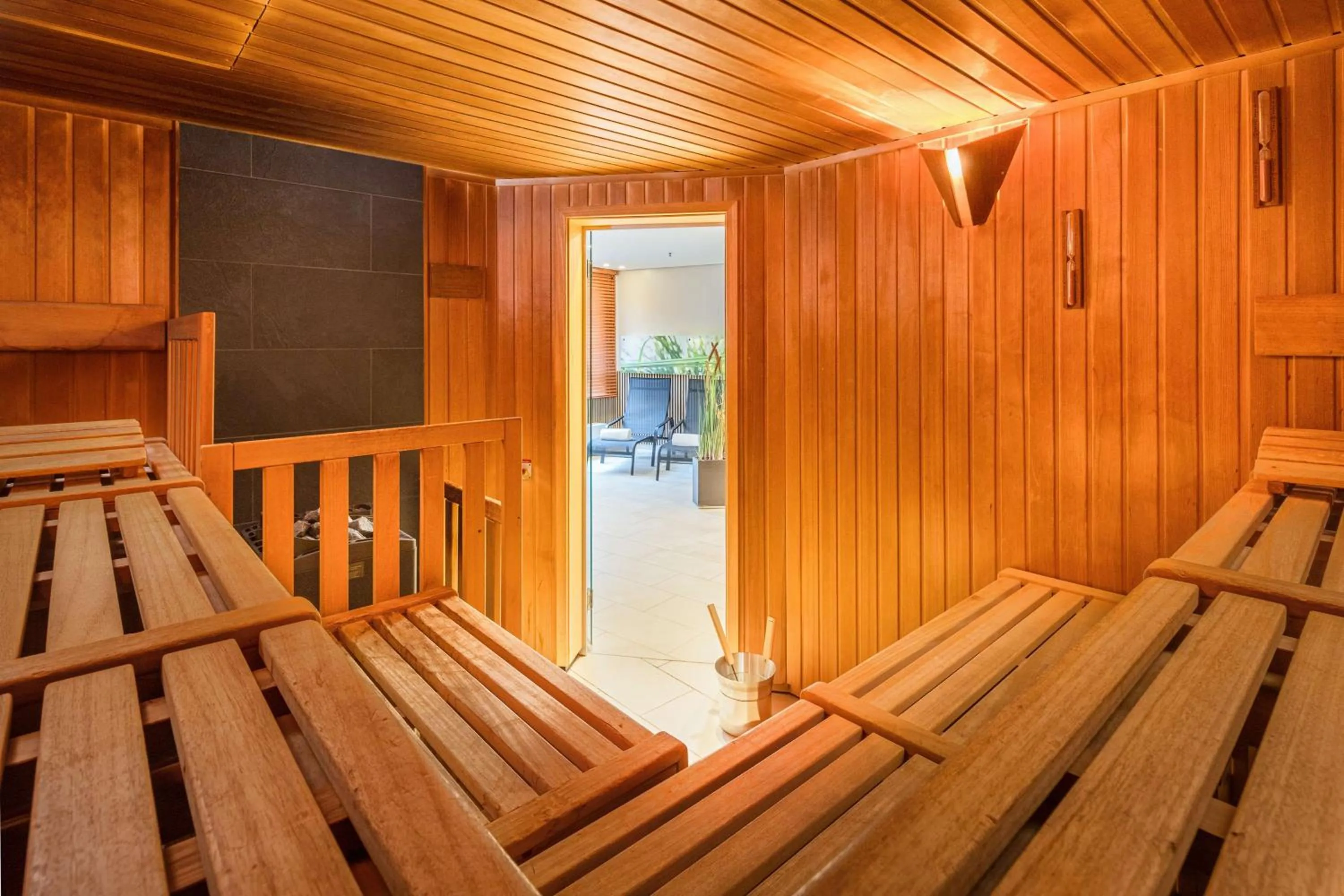 Spa and wellness centre/facilities in Radisson Blu Hotel, Hamburg Airport