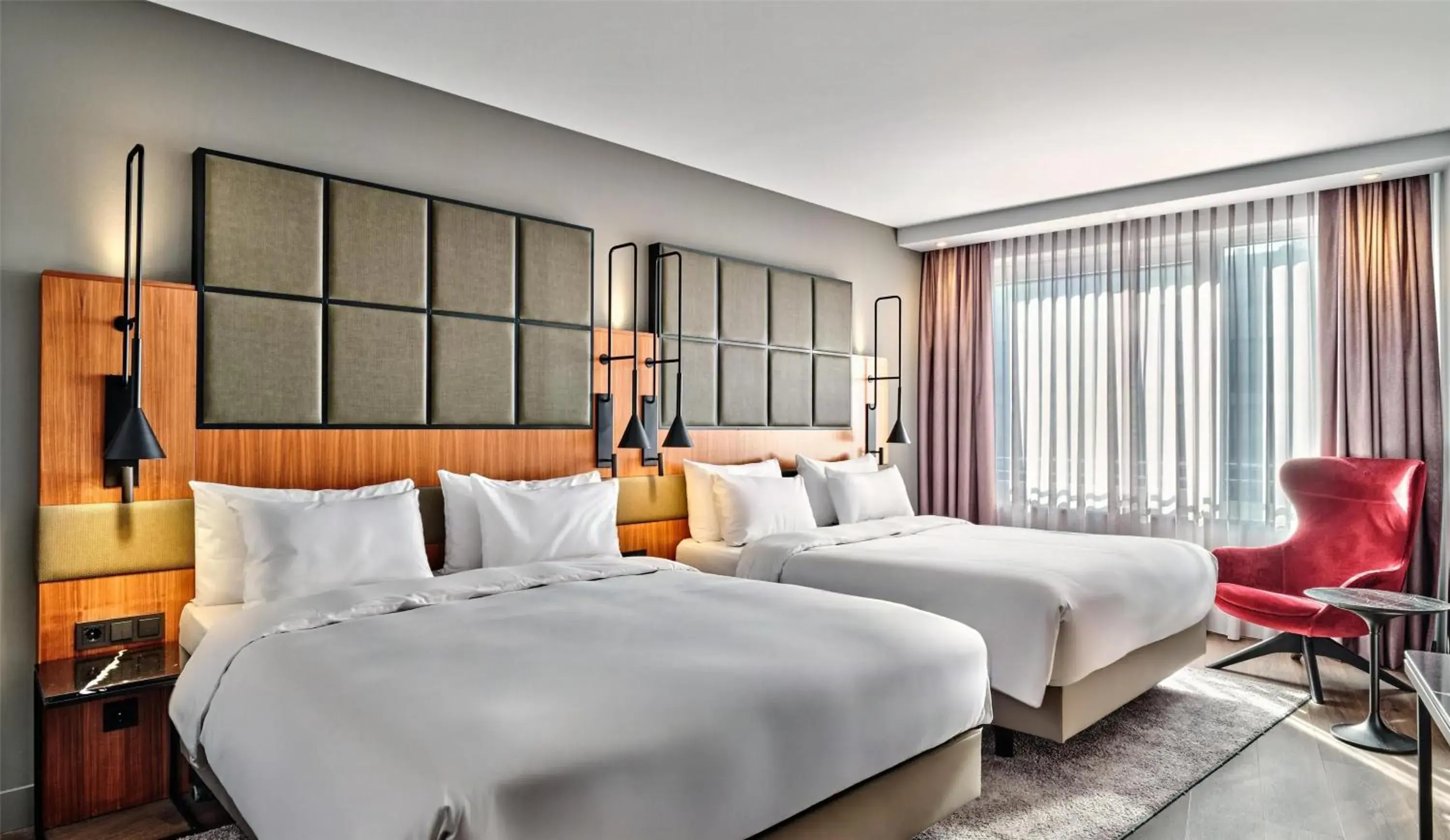 Bedroom, Bed in Radisson Blu Hotel, Hamburg Airport Bedroom, Bed in Radisson Blu Hotel, Hamburg Airport