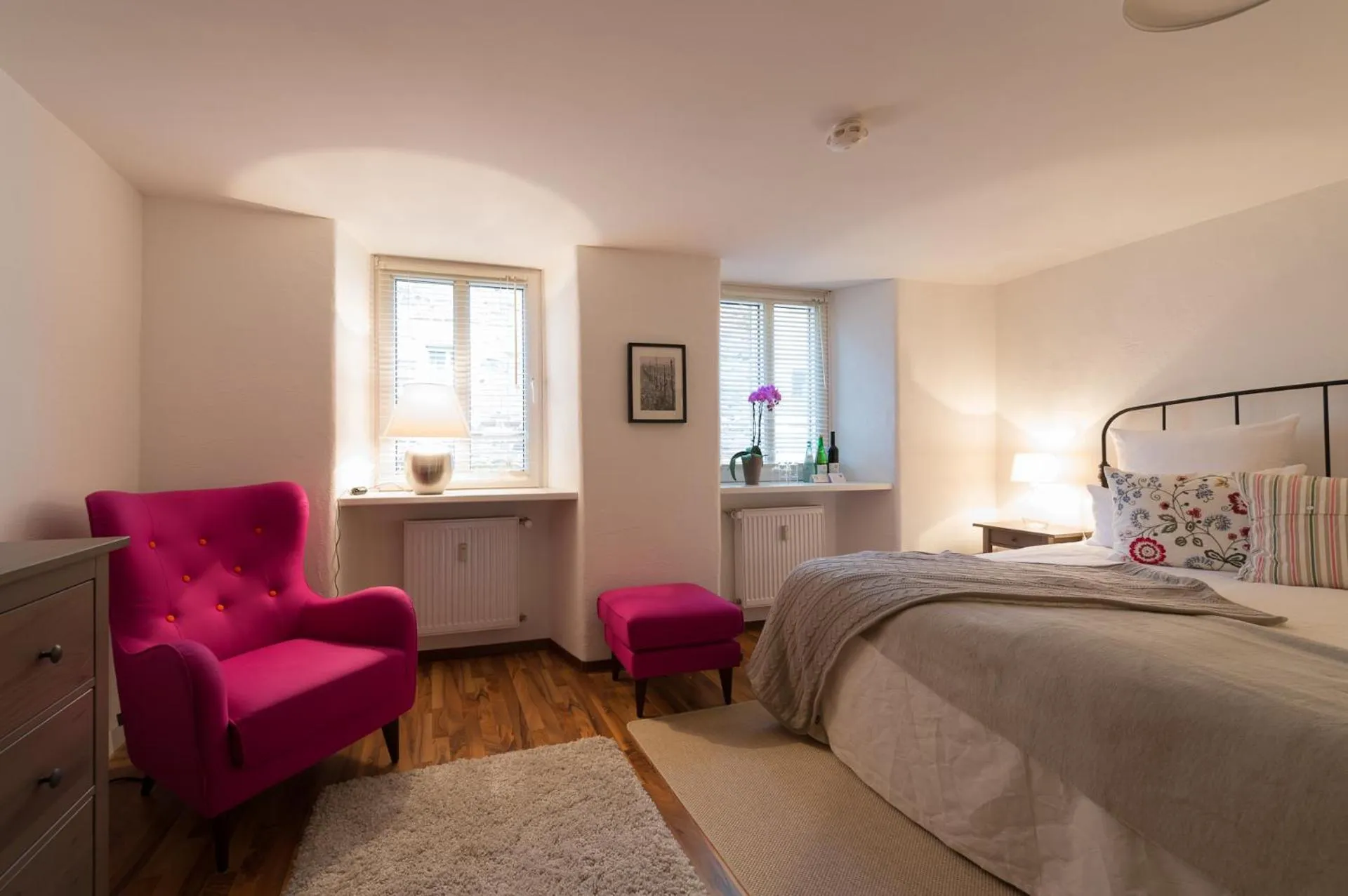 Photo of the whole room, Bed in Burgblickhotel