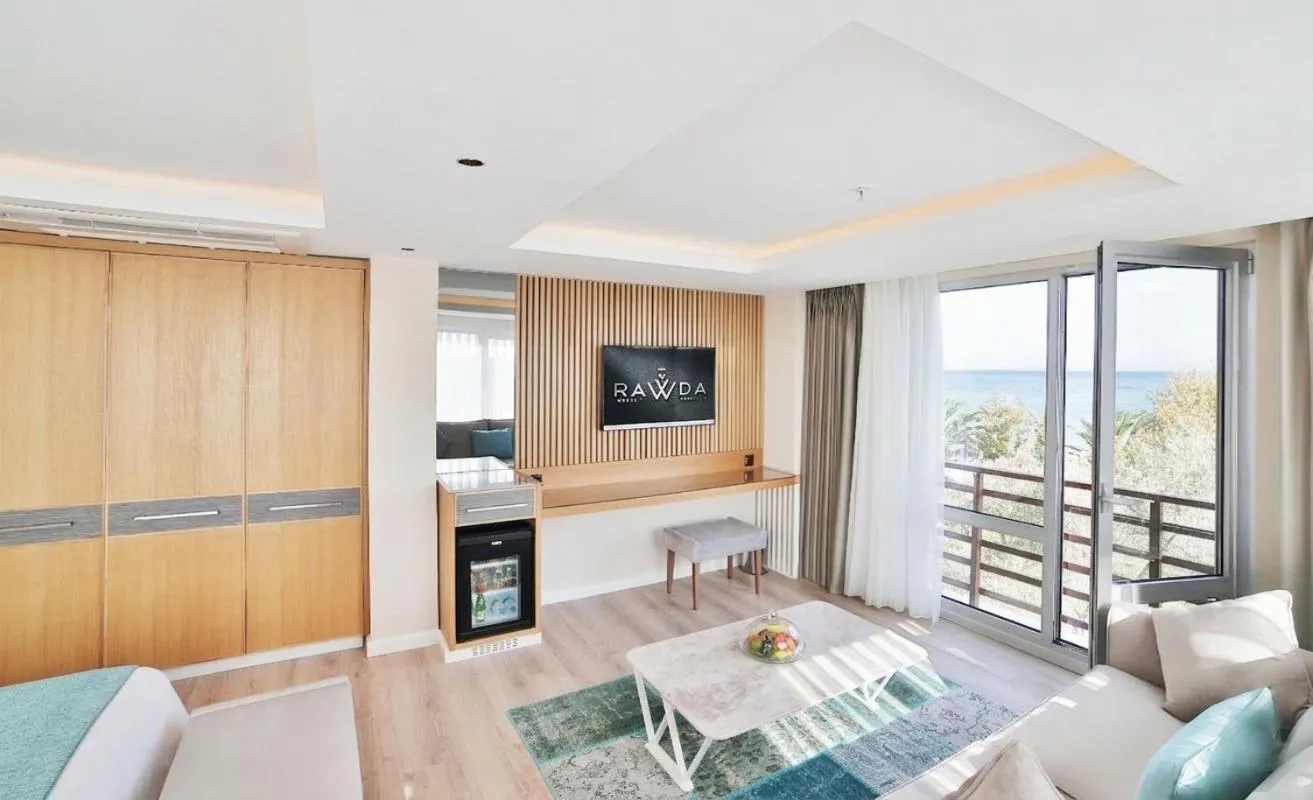 Bed in Rawda Resort Hotel Altinoluk