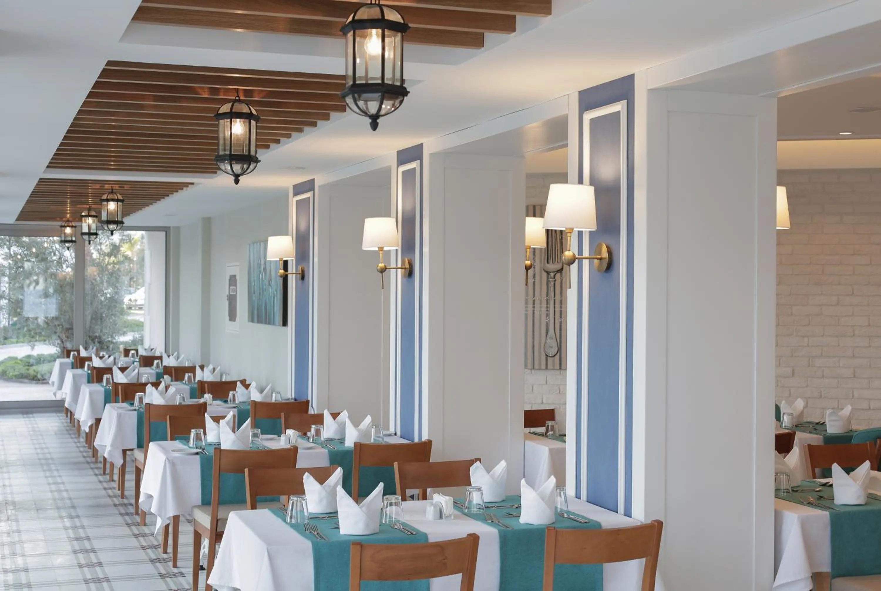 Restaurant/places to eat in Rawda Resort Hotel Altinoluk