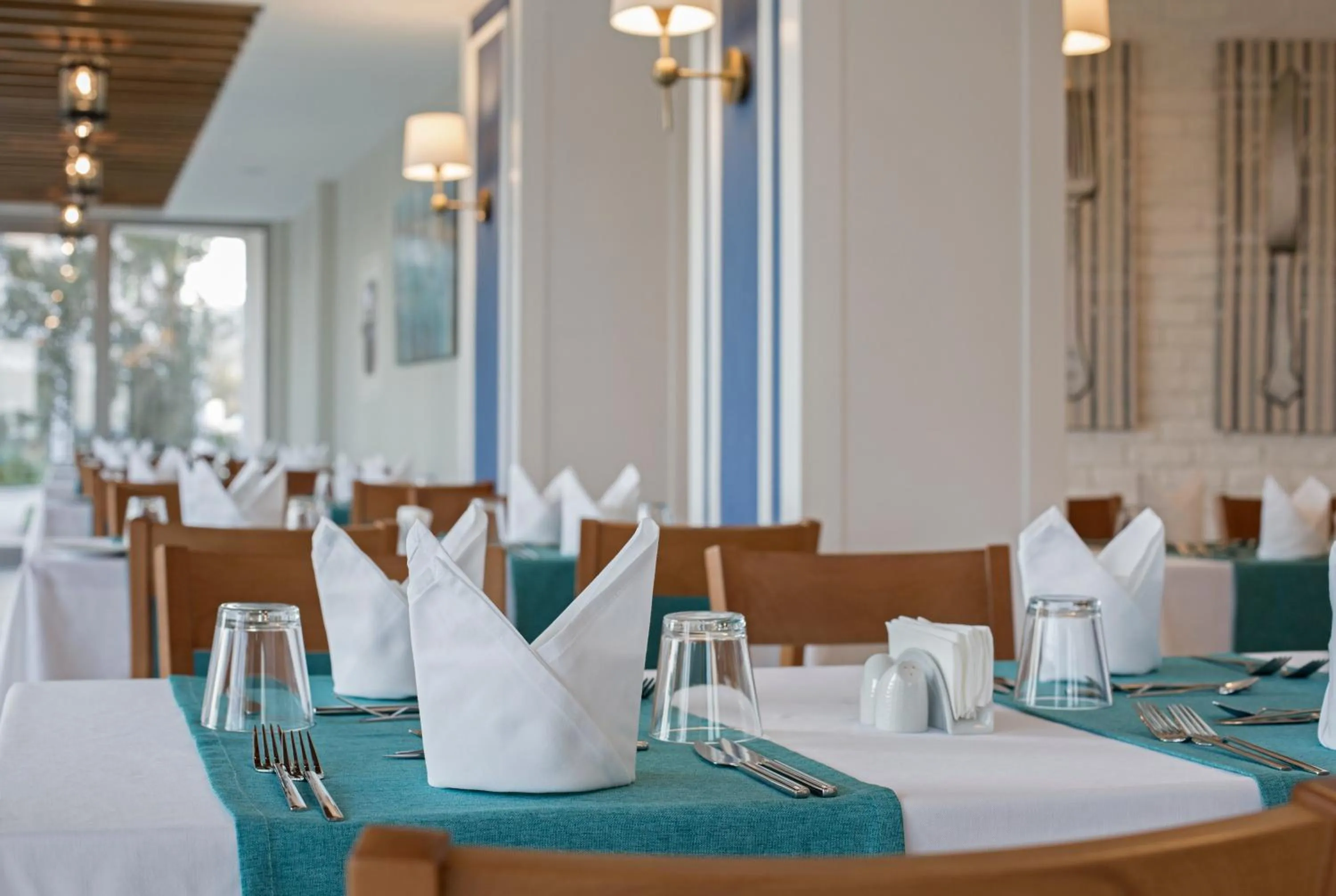 Restaurant/places to eat in Rawda Resort Hotel Altinoluk