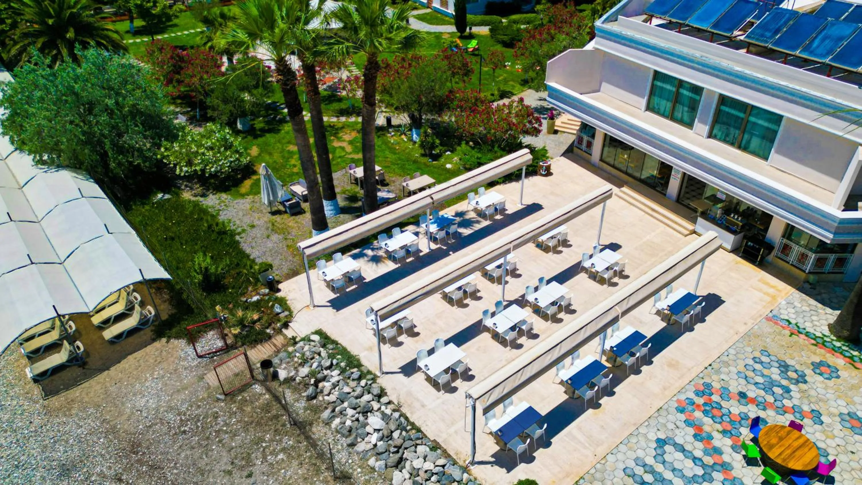 Restaurant/places to eat in Rawda Resort Hotel Altinoluk