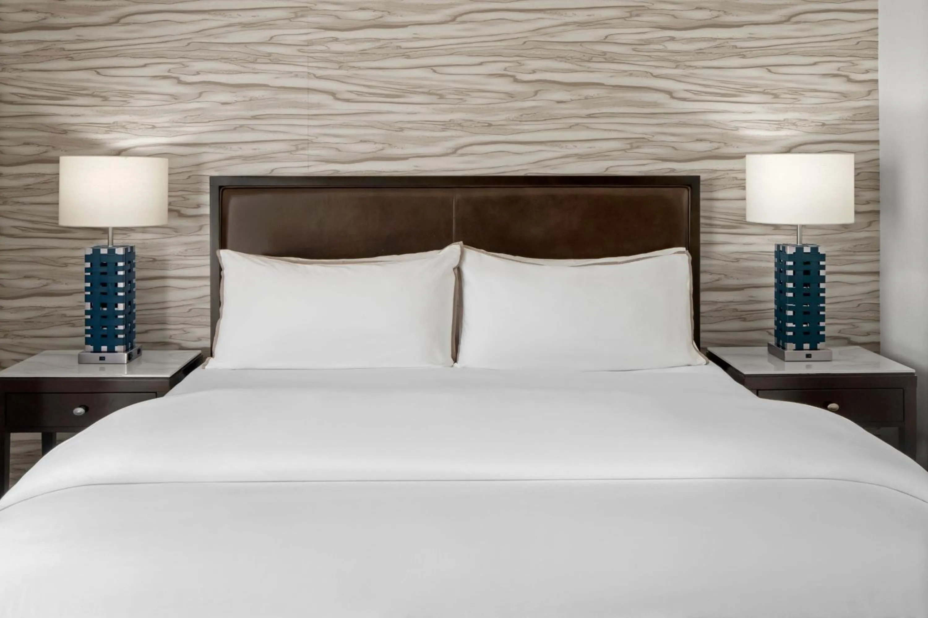 Photo of the whole room, Bed in The Westin Dallas Fort Worth Airport