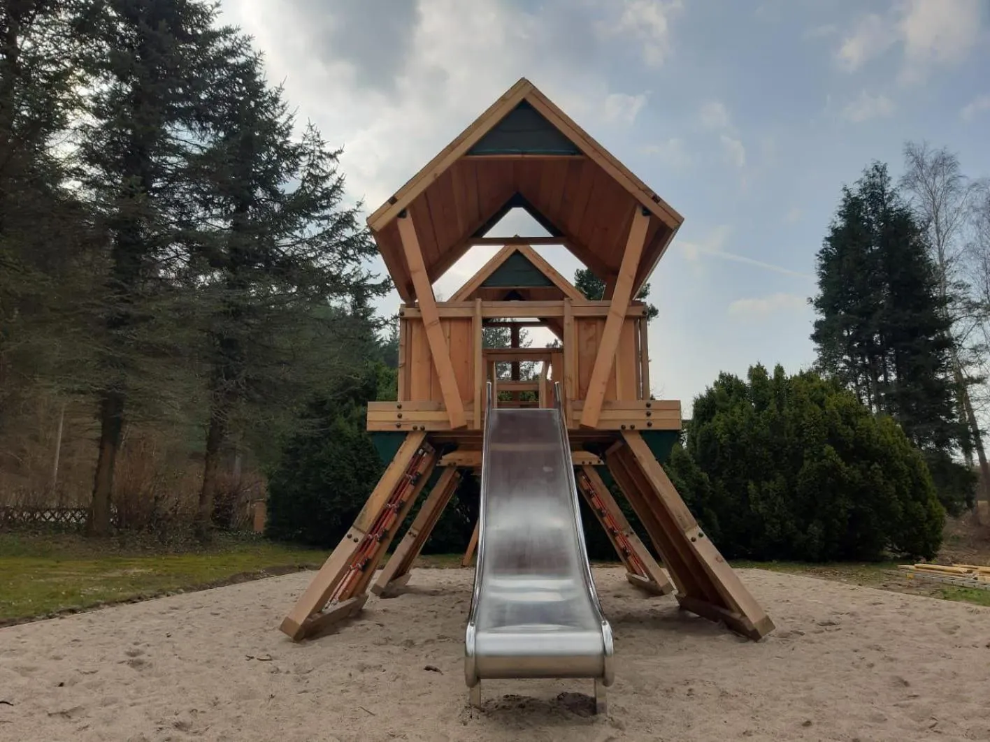 Property building in Hotel Königslinie