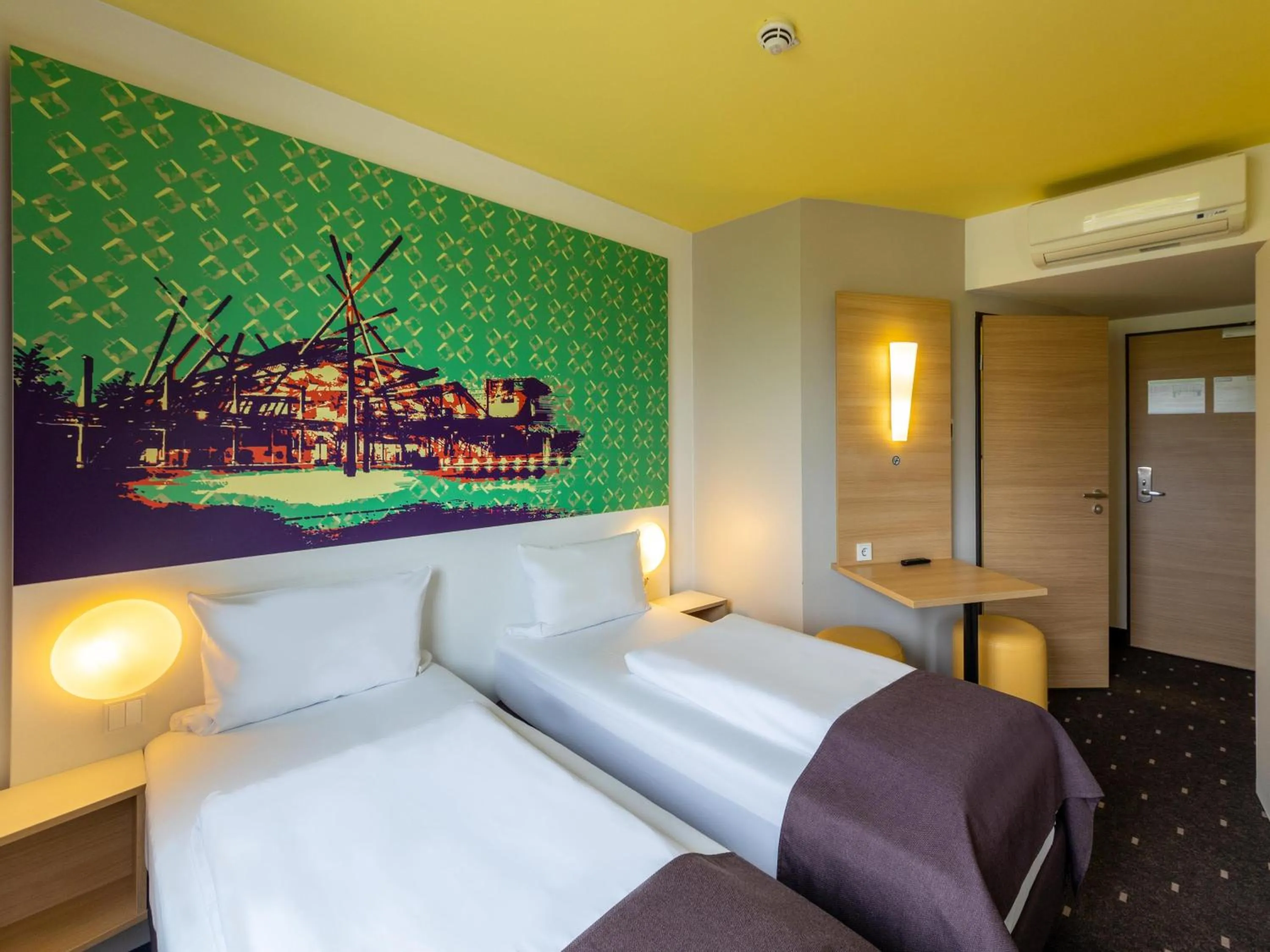 Bed in B&B Hotel Oberhausen am Centro