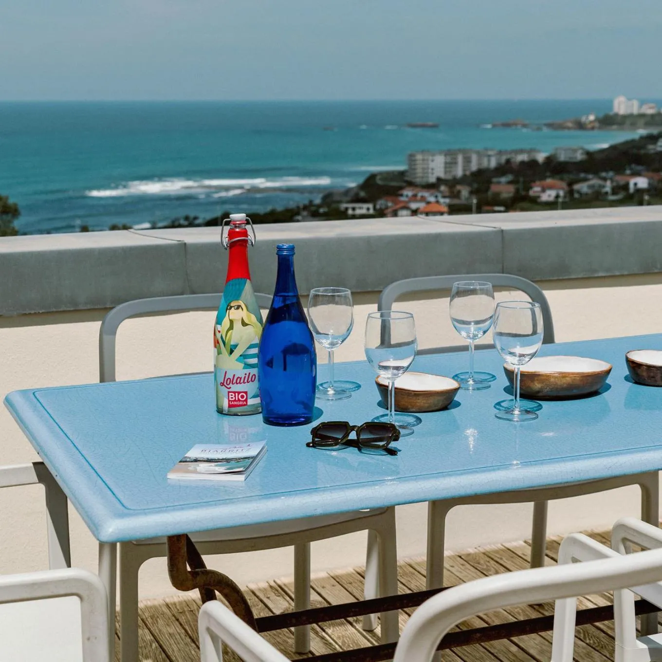 APPARTEMENT PISCINE TERRASSE 1 MIN PLAGE et GOLF