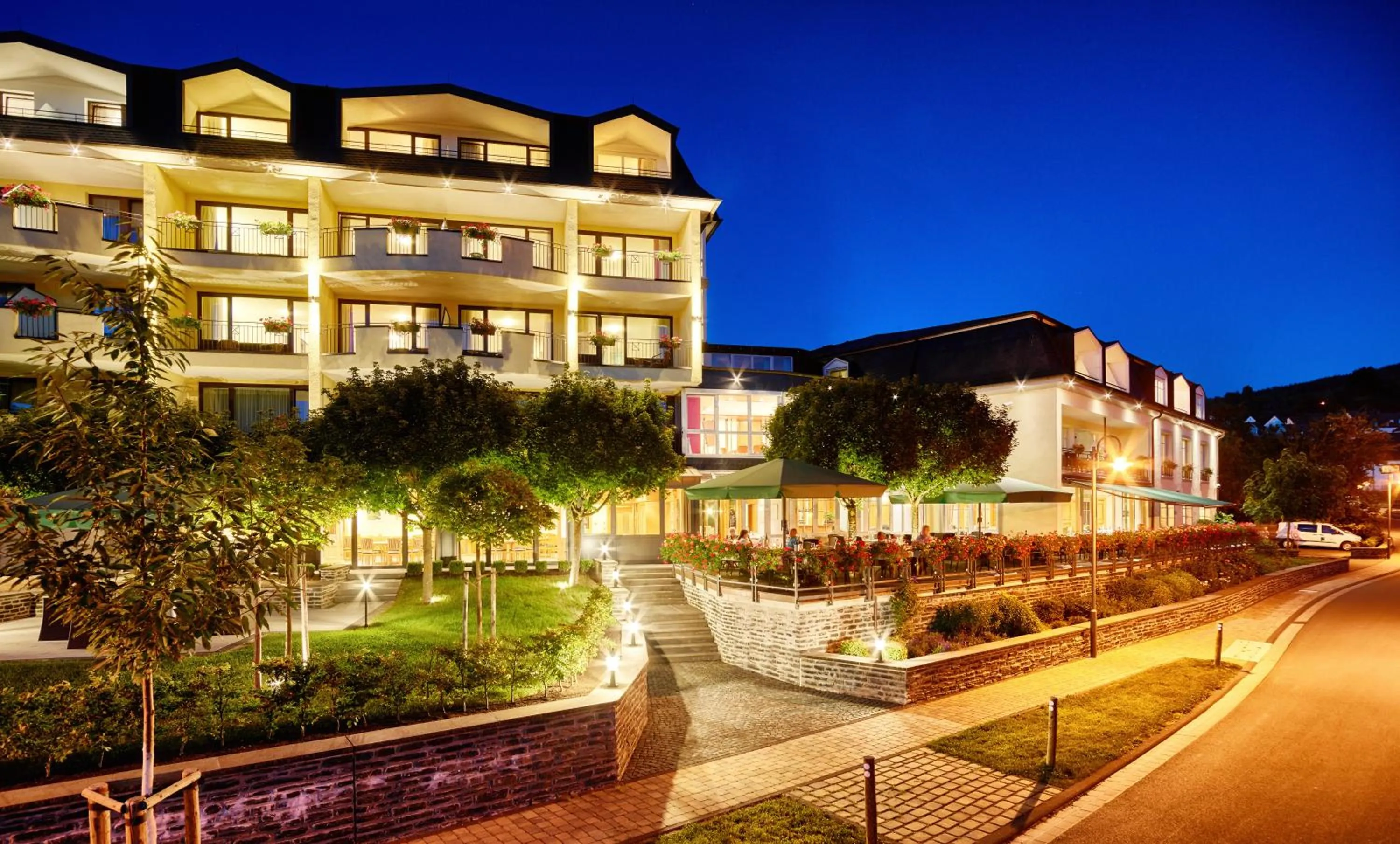 Property building in Hotel Weis