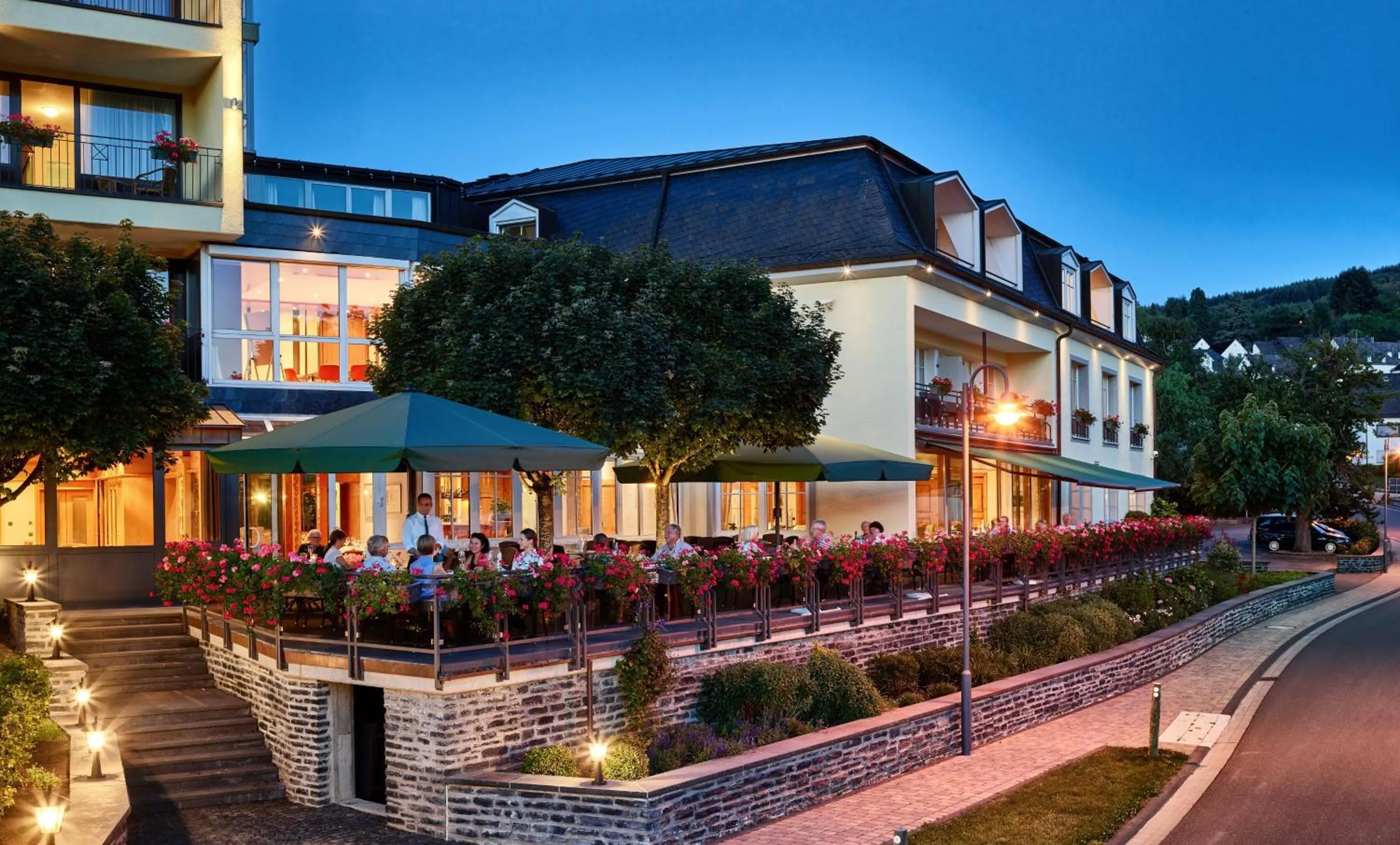 Property building in Hotel Weis