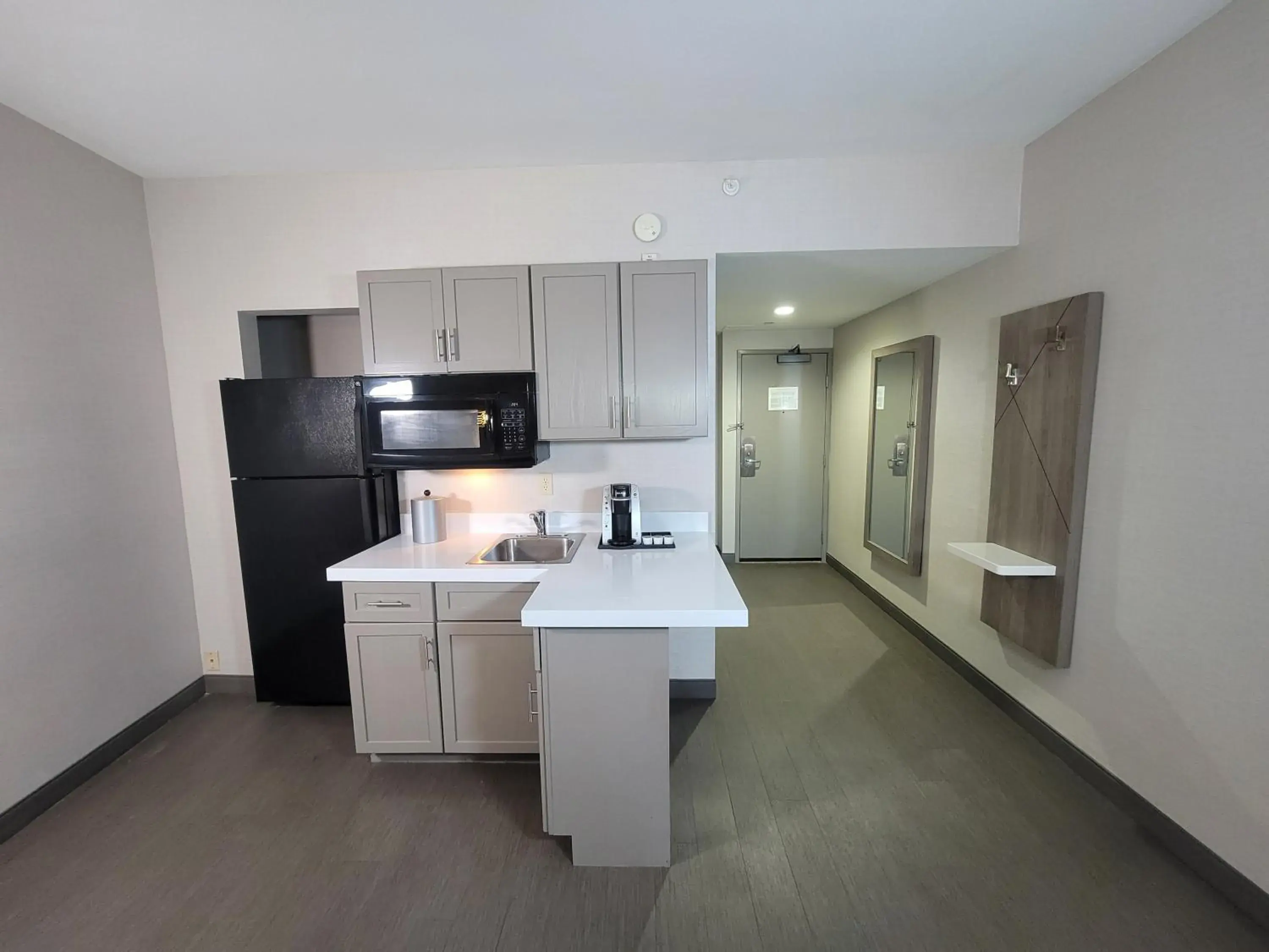 King Room in Holiday Inn Express San Diego South - Chula Vista by IHG King Room in Holiday Inn Express San Diego South - Chula Vista by IHG