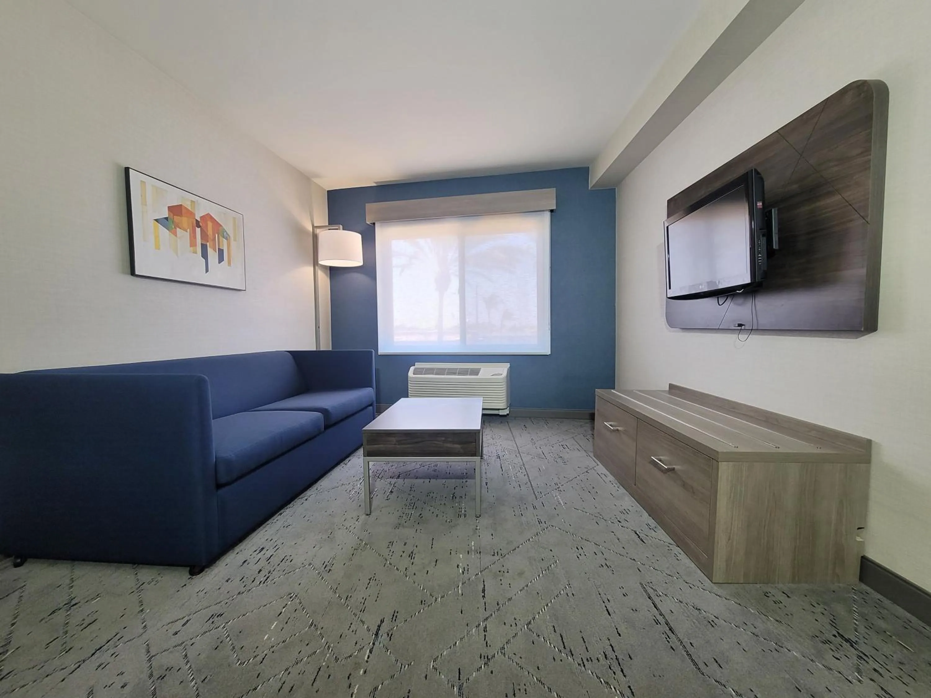 Photo of the whole room in Holiday Inn Express San Diego South - Chula Vista by IHG