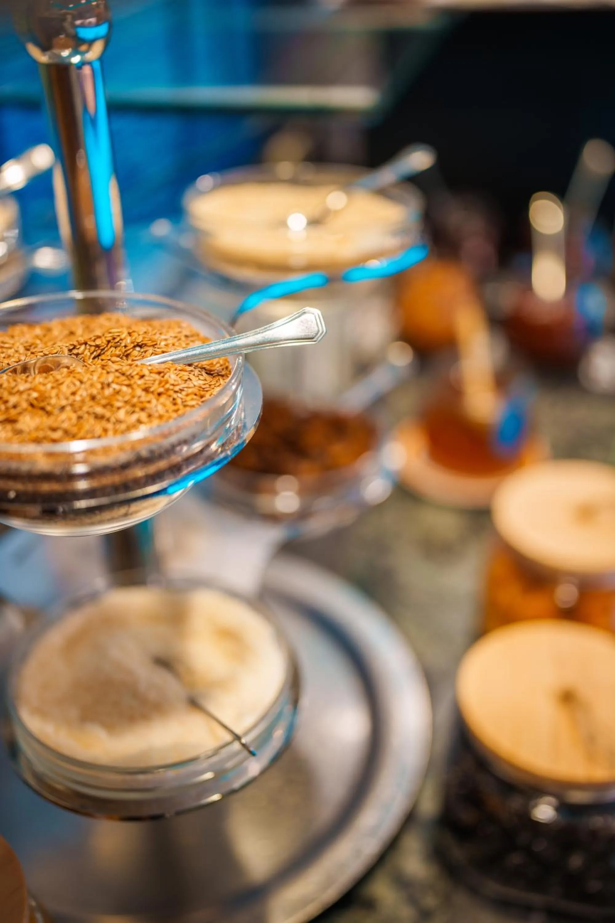 Breakfast in König Ludwig Design Hotel NEU Zimmer mit Sauna oder Whirlpool oder mehr