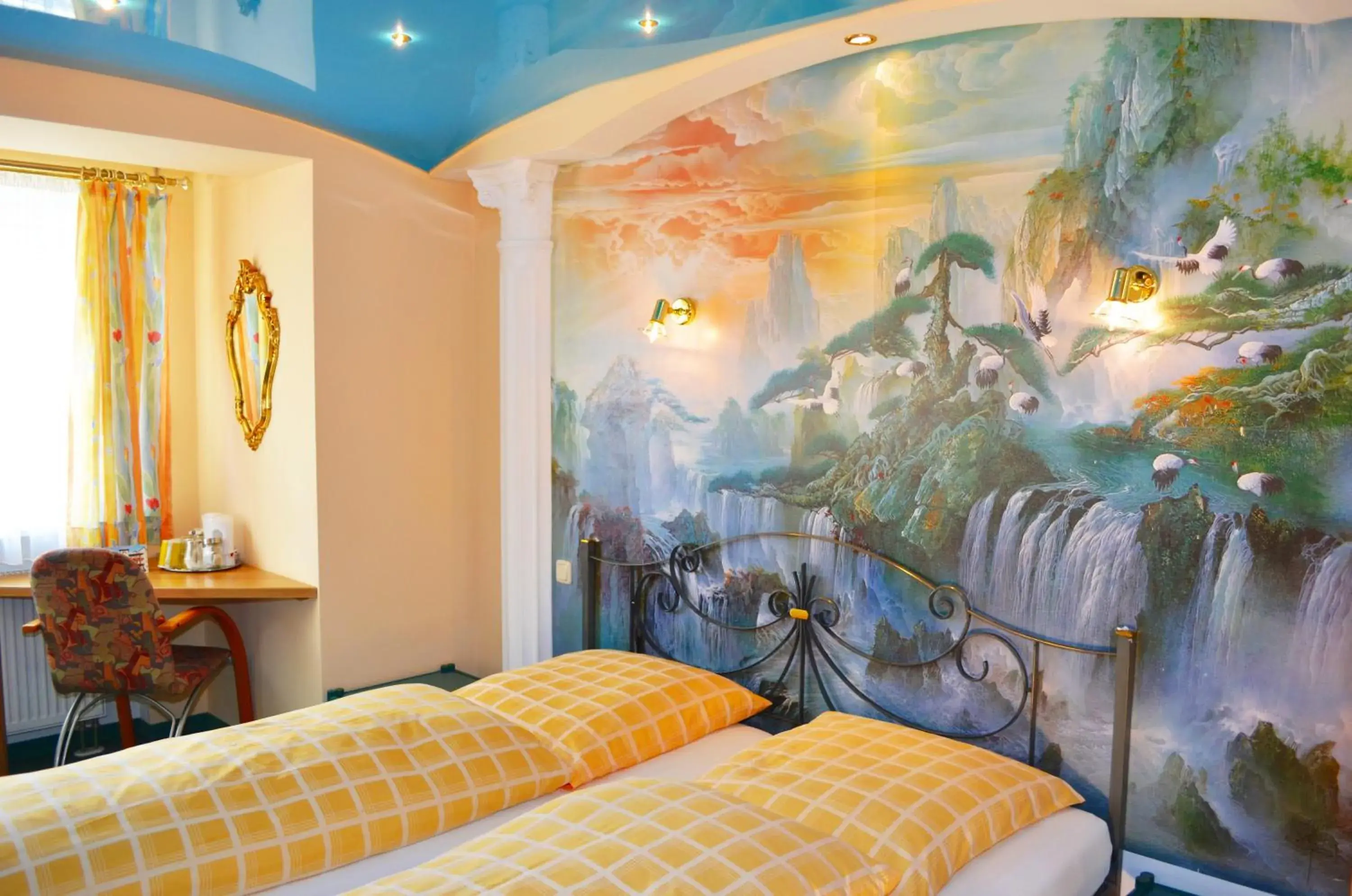 Single Room in König Ludwig Design Hotel NEU Zimmer mit Sauna oder Whirlpool oder mehr Single Room in König Ludwig Design Hotel NEU Zimmer mit Sauna oder Whirlpool oder mehr