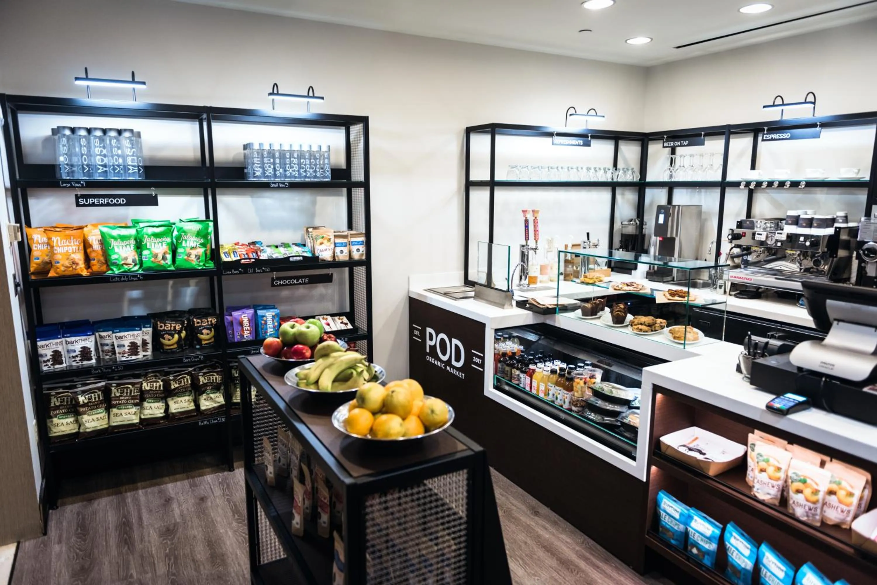 Restaurant/places to eat in Loews Nashville Hotel at Vanderbilt Plaza