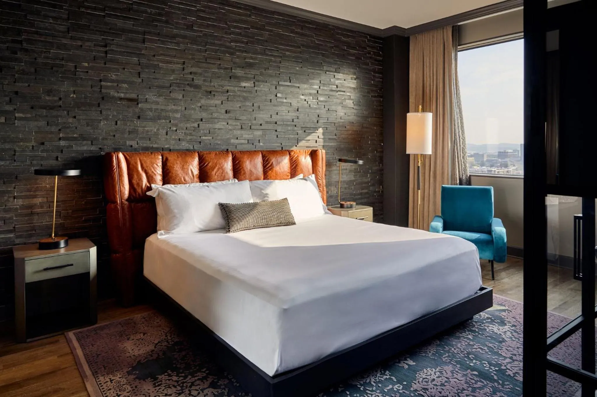 Bedroom, Bed in Loews Nashville Hotel at Vanderbilt Plaza