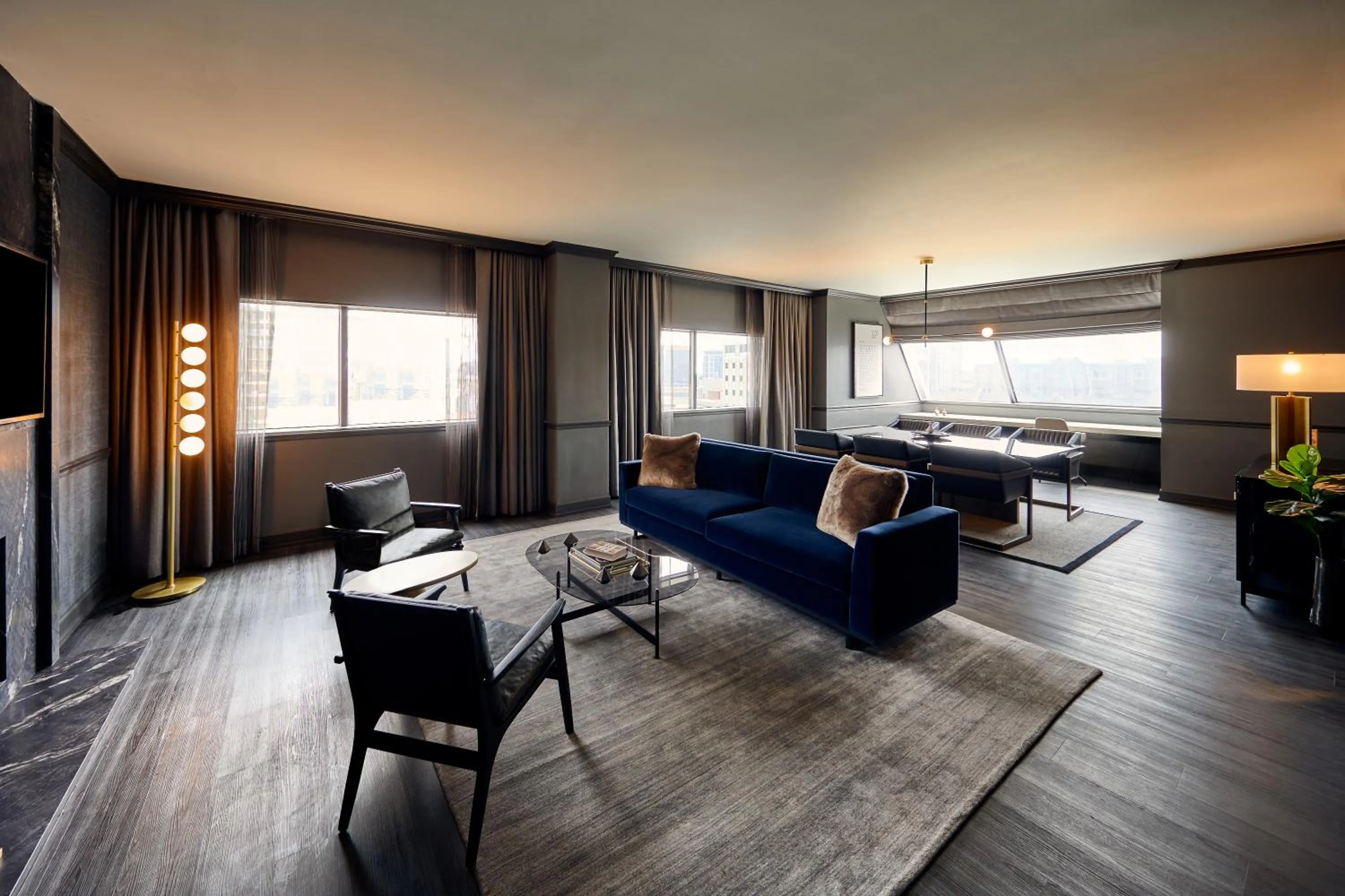 Living room in Loews Nashville Hotel at Vanderbilt Plaza