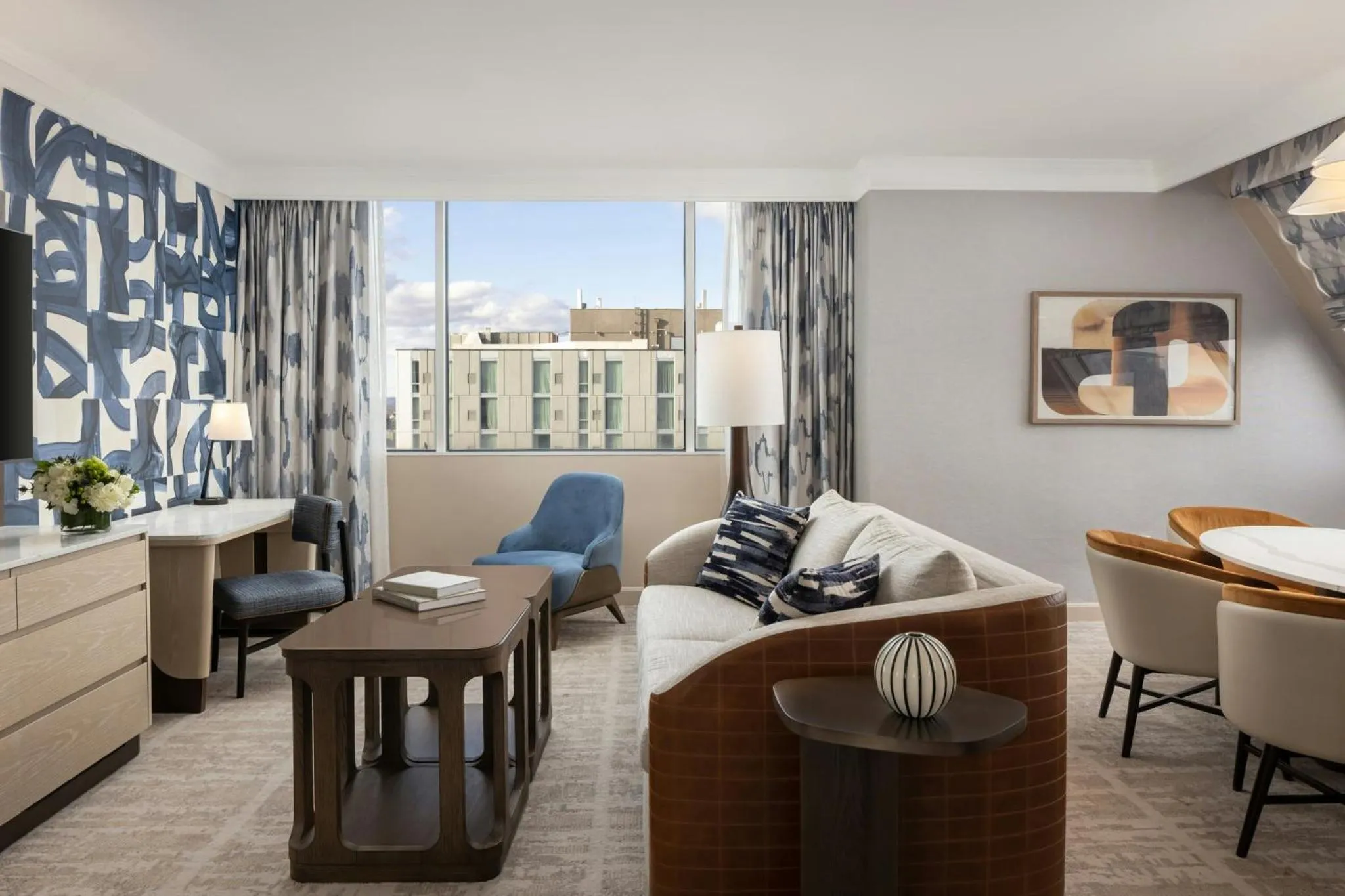 Photo of the whole room in Loews Nashville Hotel at Vanderbilt Plaza