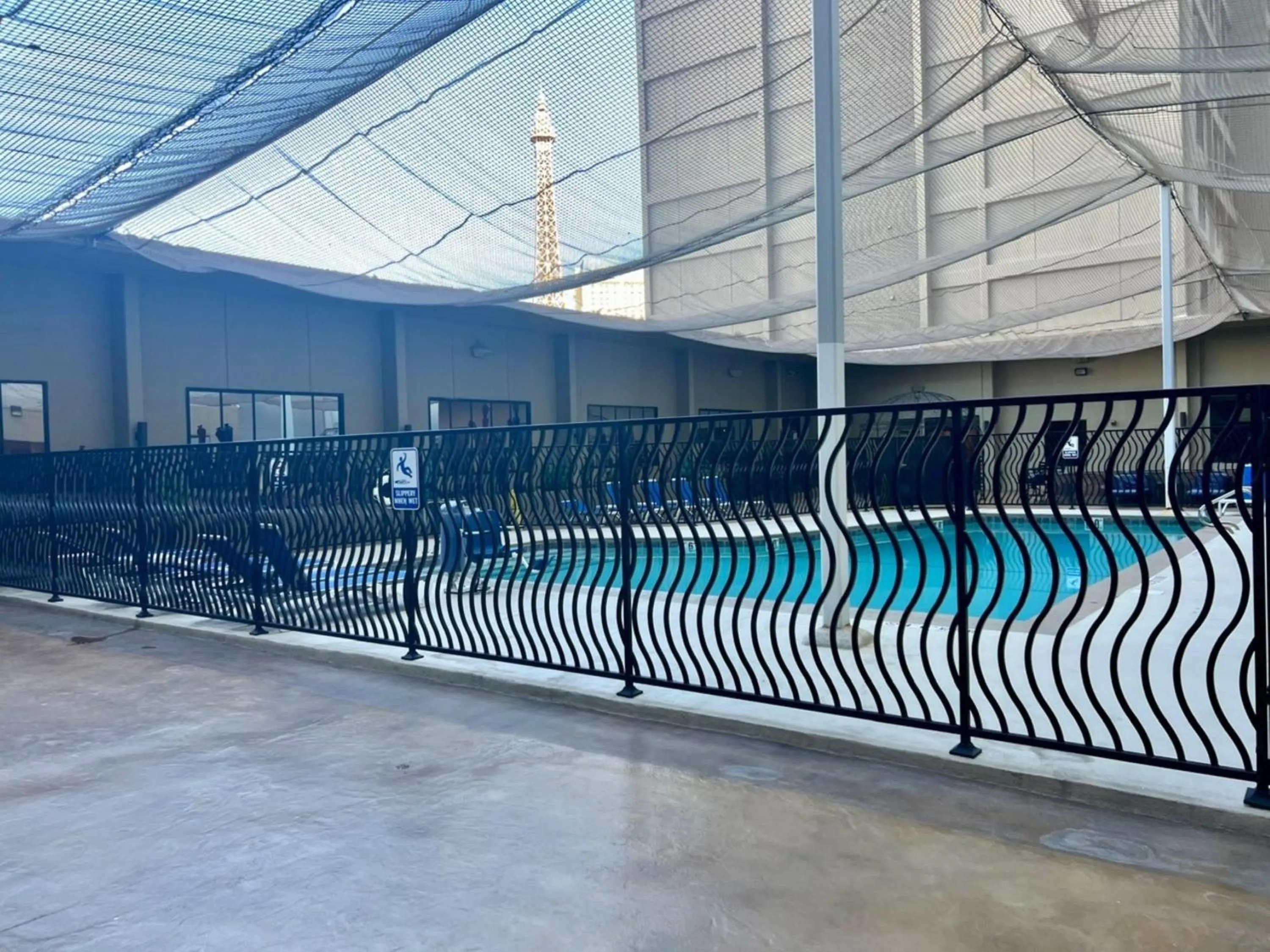 Swimming pool in Jockey Resort Suites Center Strip