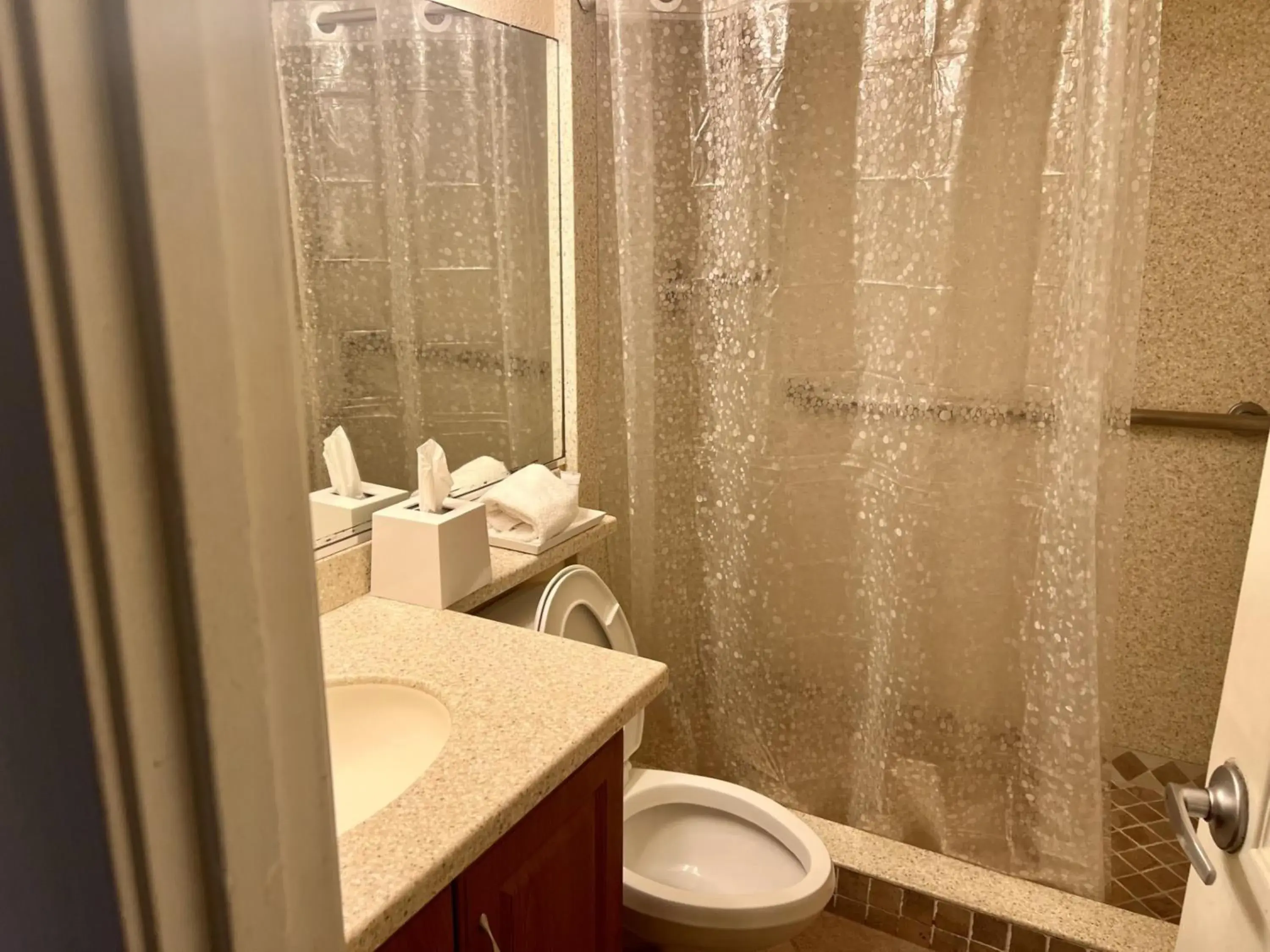 Deluxe One-Bedroom Suite (No Resort Fee) in Jockey Resort Suites Center Strip Deluxe One-Bedroom Suite (No Resort Fee) in Jockey Resort Suites Center Strip