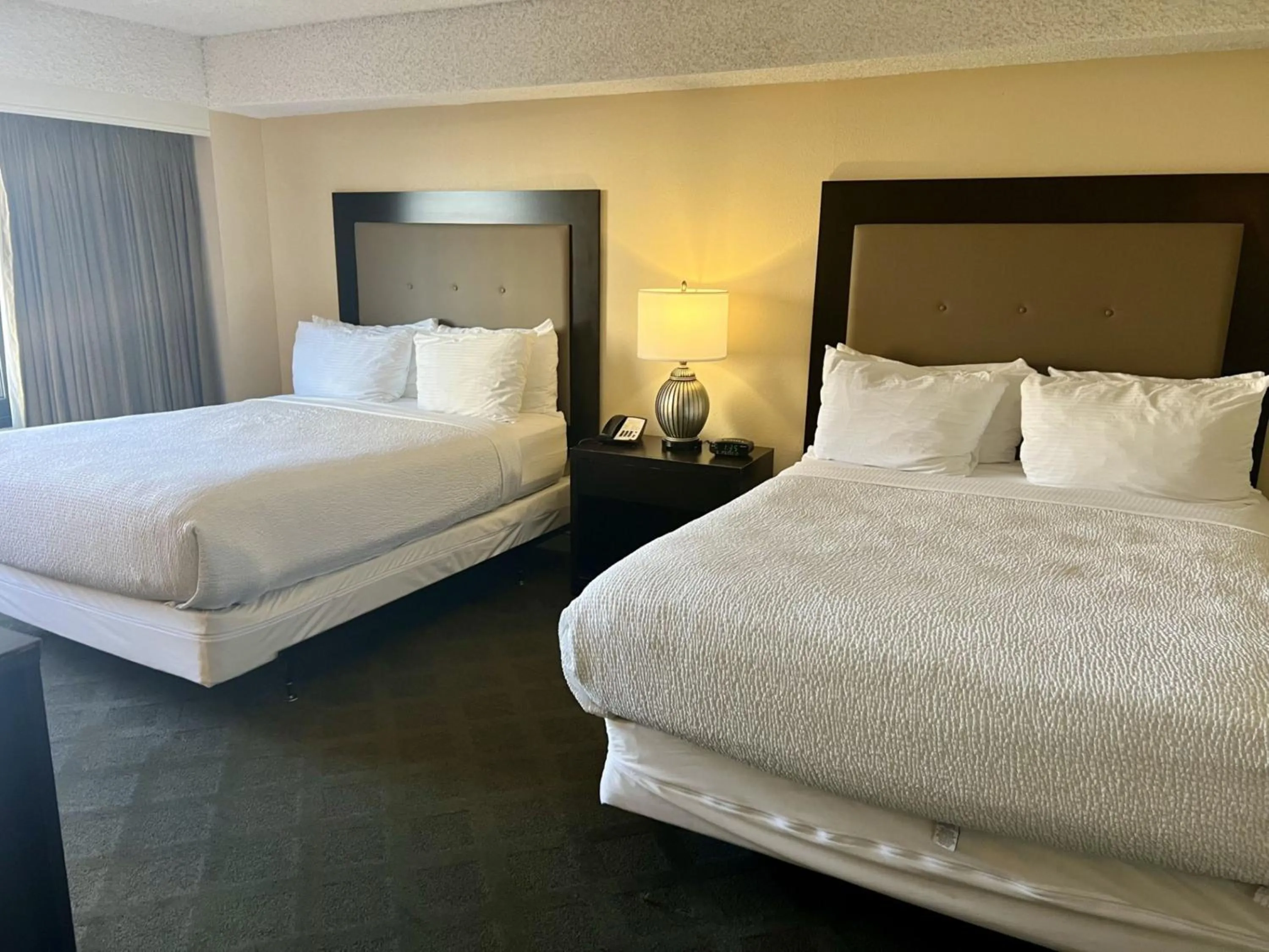 Bedroom, Bed in Jockey Resort Suites Center Strip