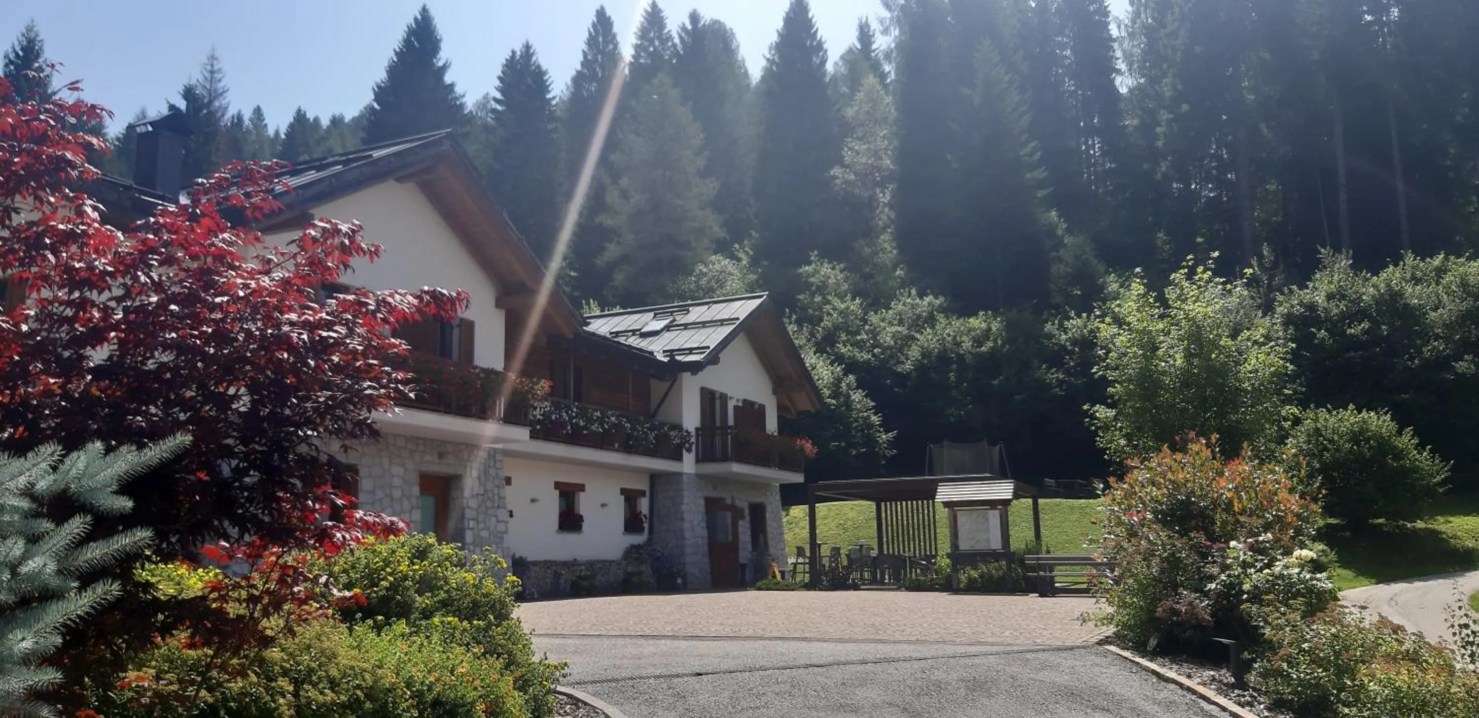 Property building in Albergo Chalet Abete Rosso
