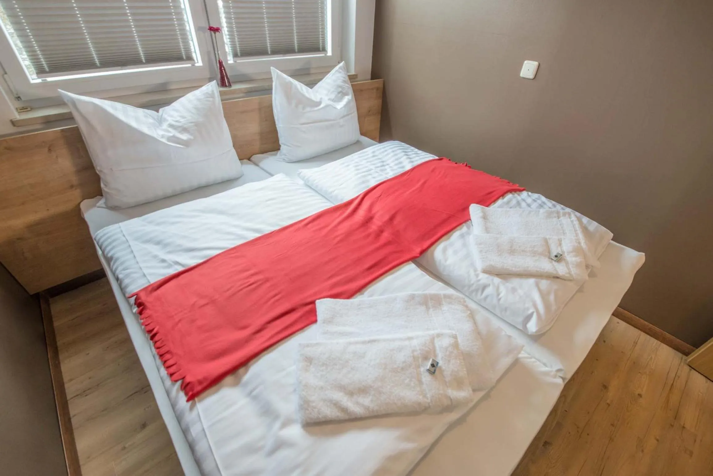 Photo of the whole room, Bed in My Hostel