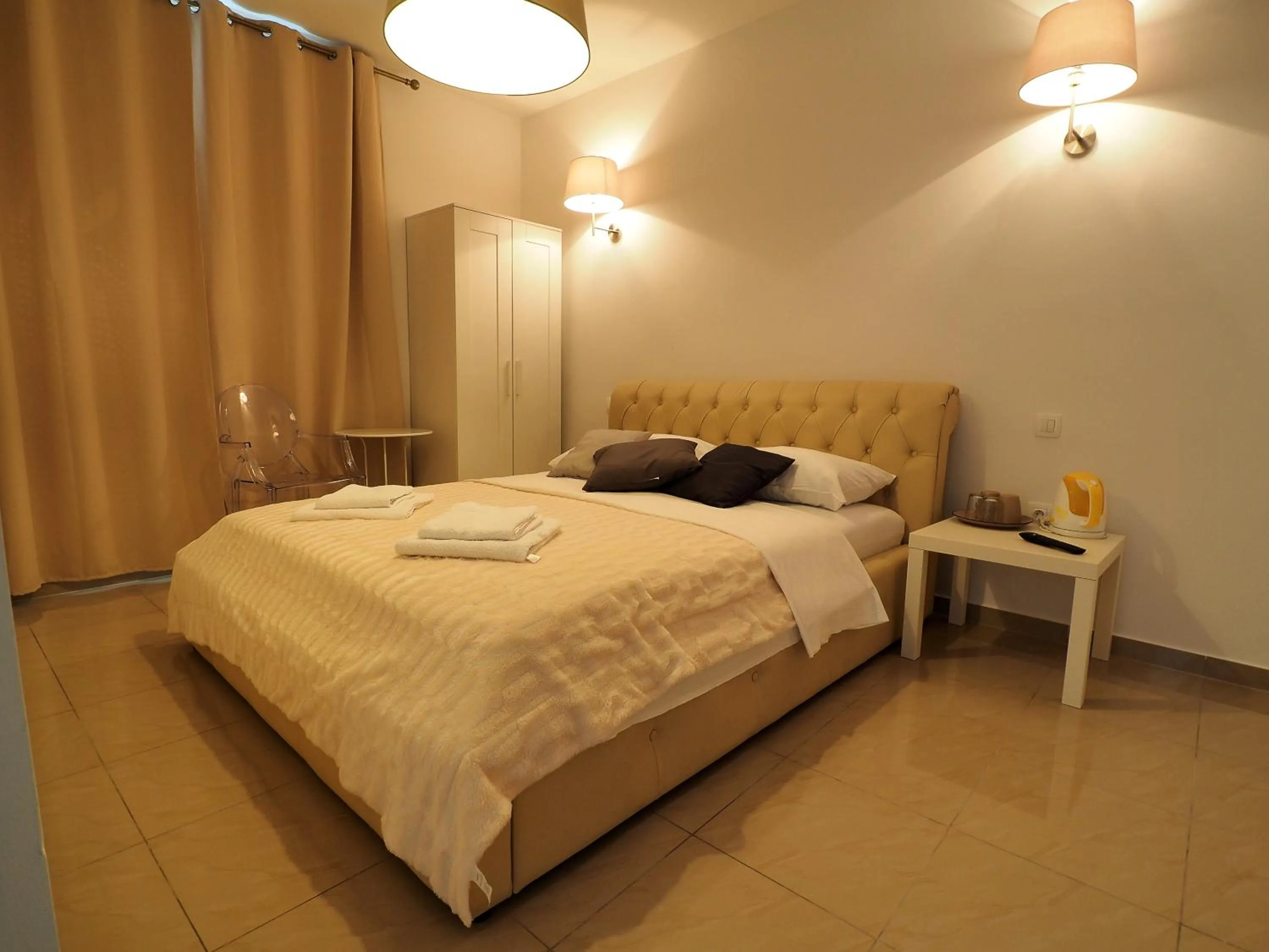 Bedroom, Bed in Captain Emo City Apartments