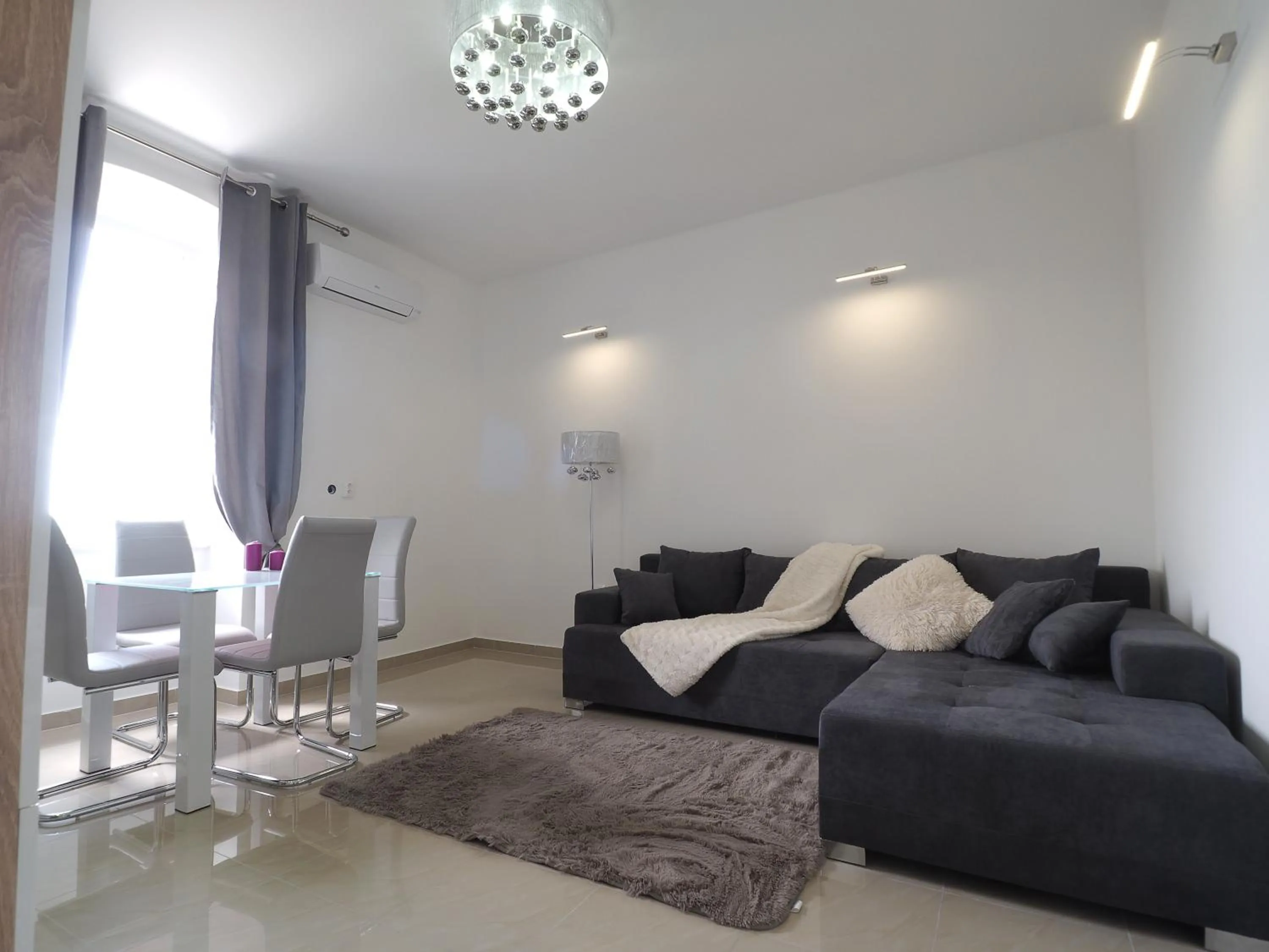 Seating area in Captain Emo City Apartments