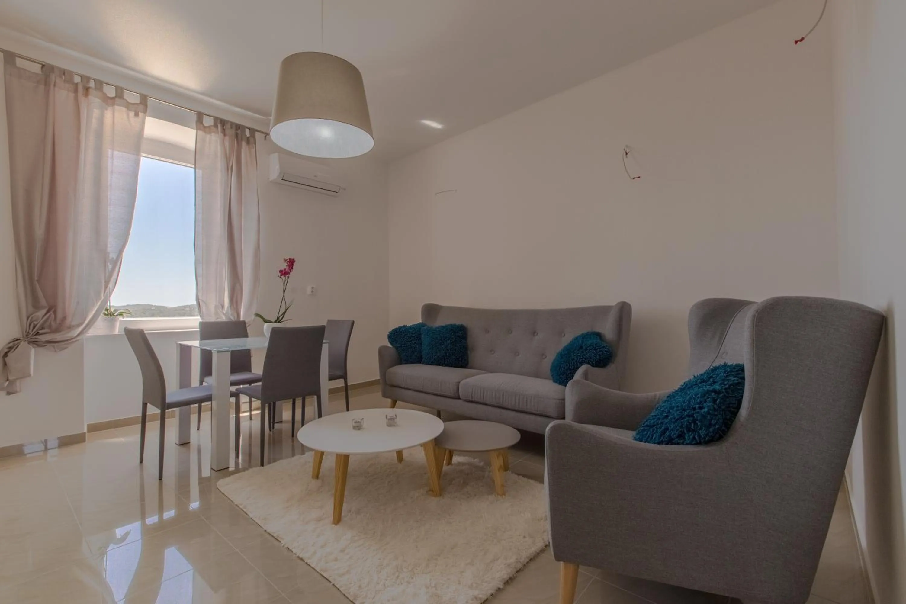 Seating area in Captain Emo City Apartments