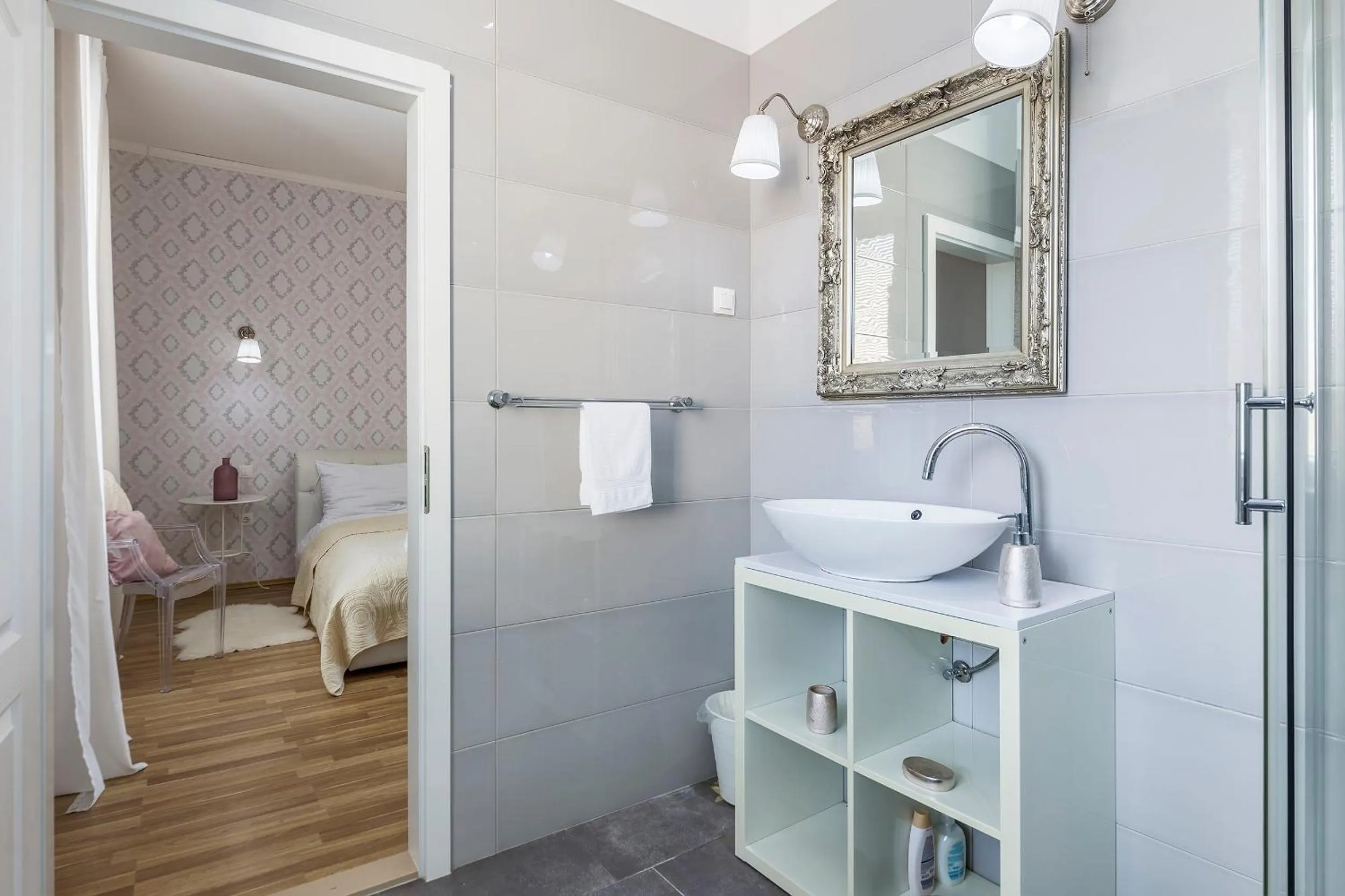 Bathroom in Captain Emo City Apartments