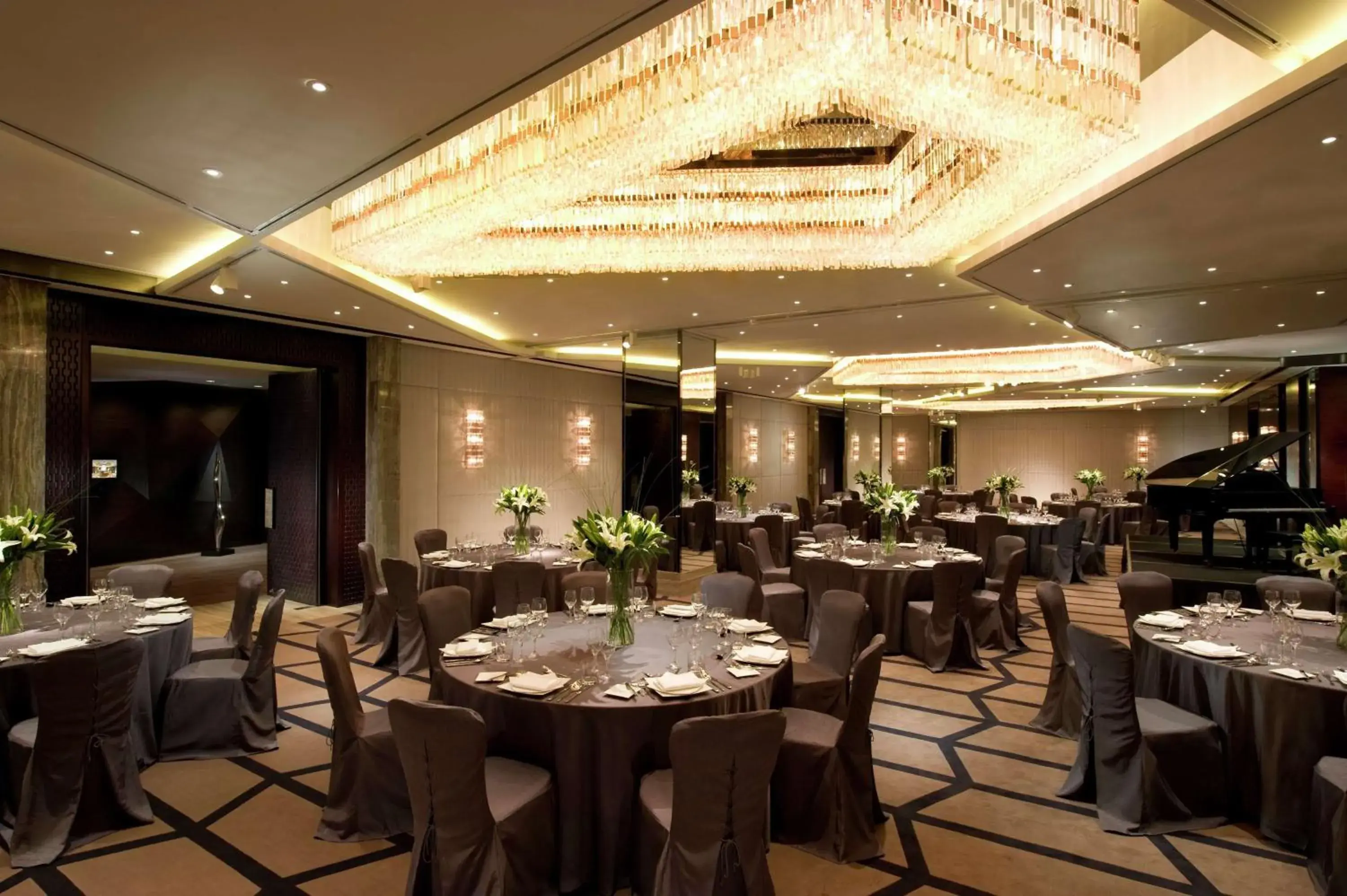 Restaurant/places to eat in Hilton Beijing Wangfujing Restaurant/places to eat in Hilton Beijing Wangfujing