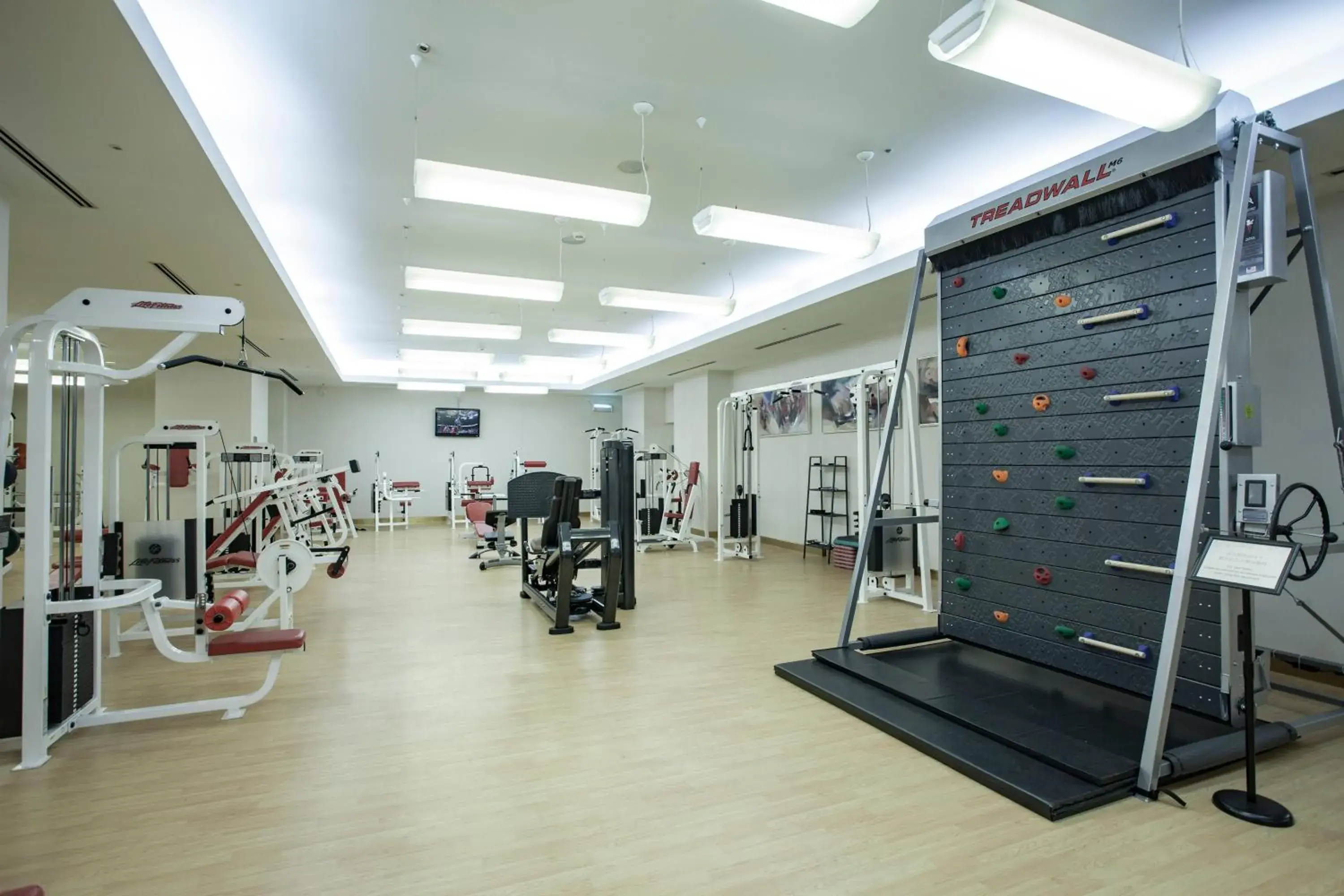 Fitness centre/facilities in China World Hotel, Beijing Fitness centre/facilities in China World Hotel, Beijing