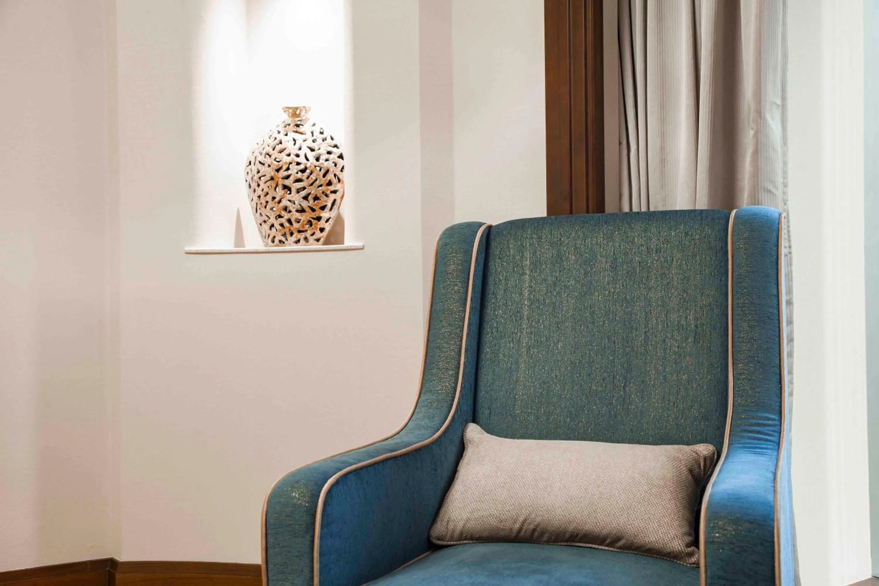 Bedroom in China World Hotel, Beijing