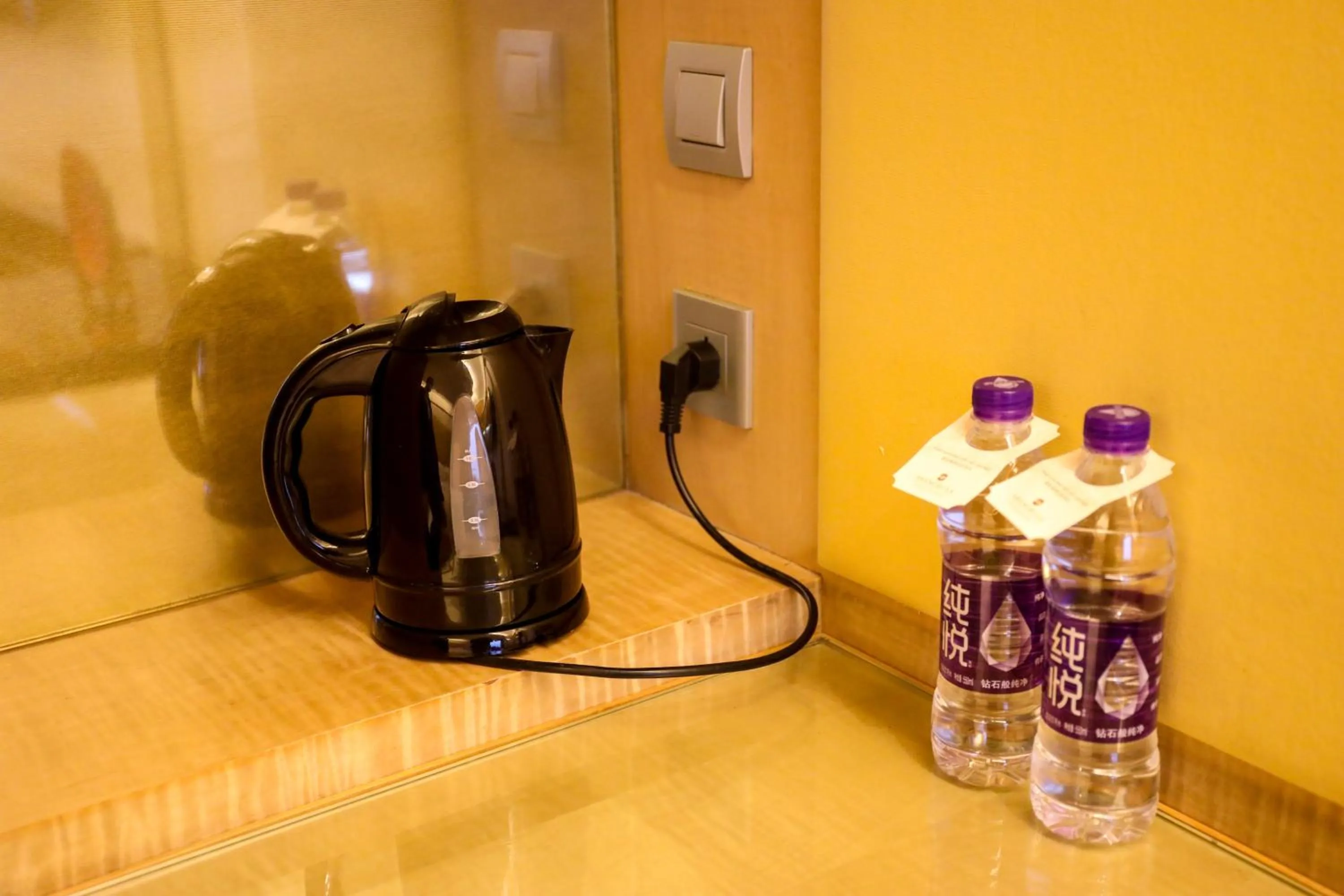 Coffee/tea facilities in Shangri-La Beijing