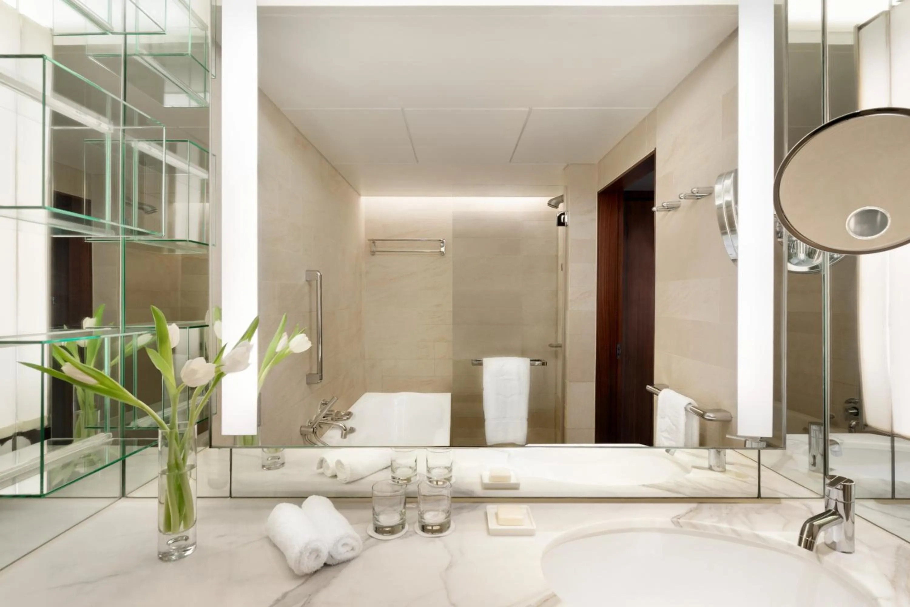 Toilet in Shangri-La Beijing