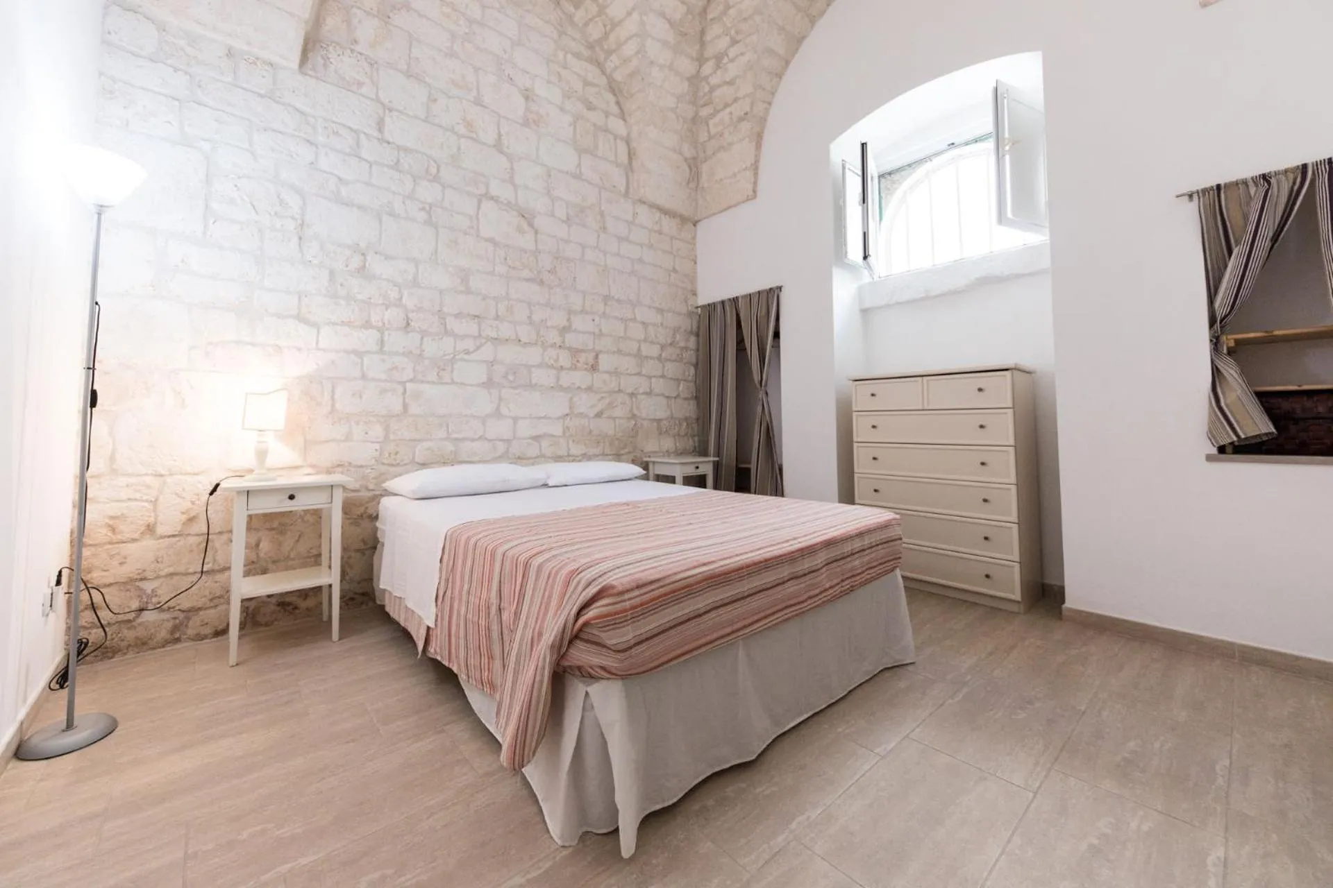 Bedroom, Bed in Le Piccole Case Bianche