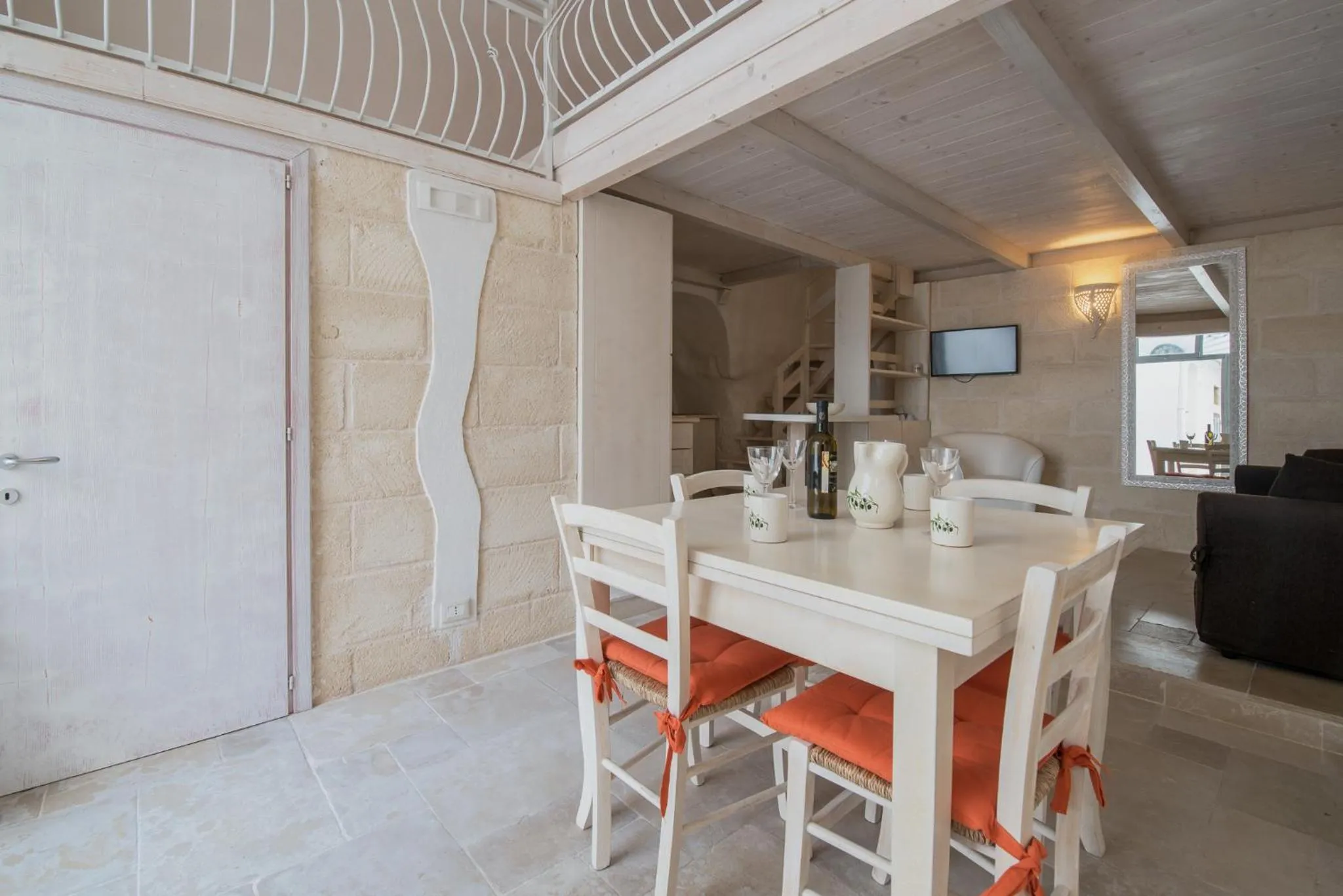Dining area in Le Piccole Case Bianche