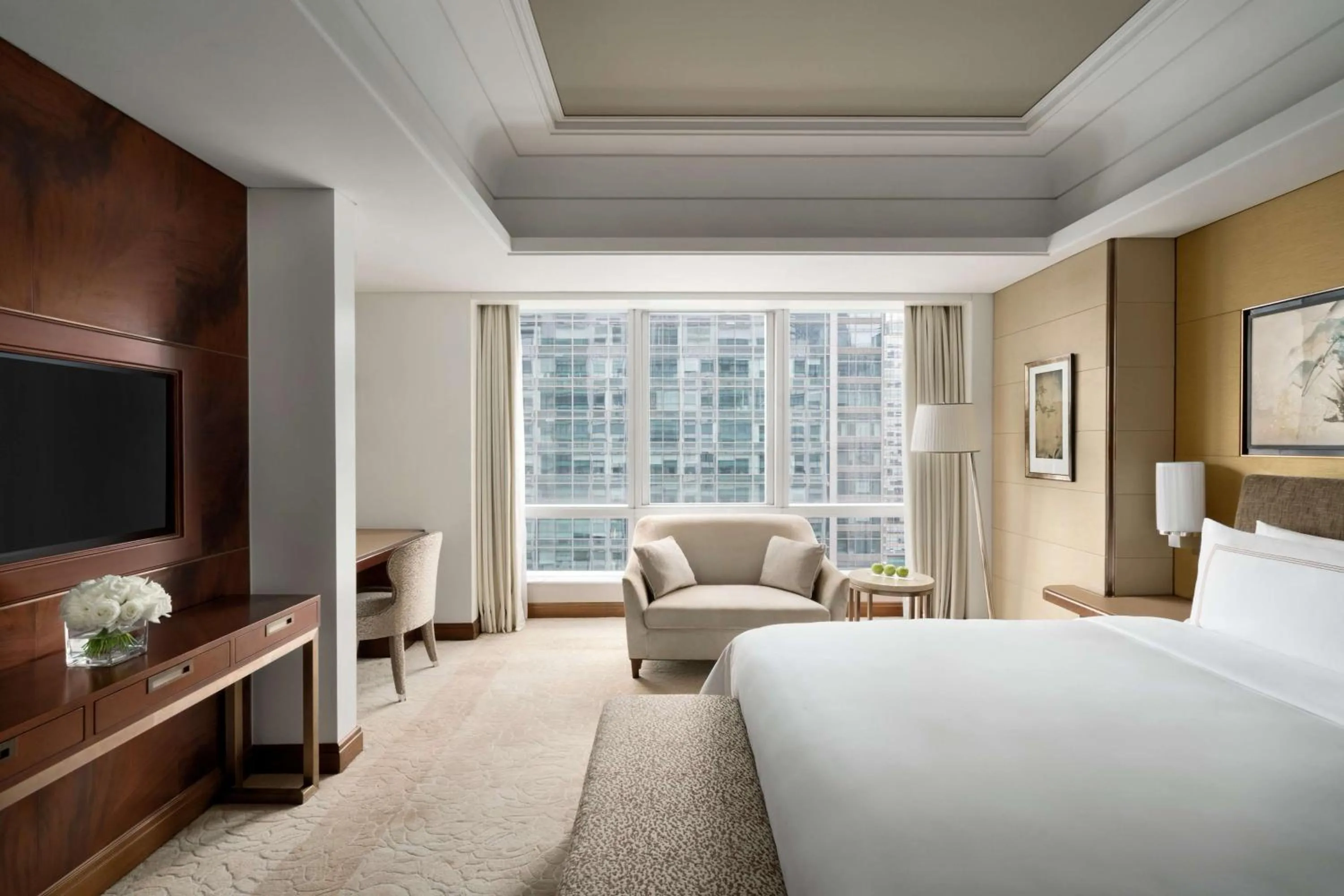 Photo of the whole room, Bed in Kerry Hotel, Beijing by Shangri-La - 5 Kilometers to The Forbidden City