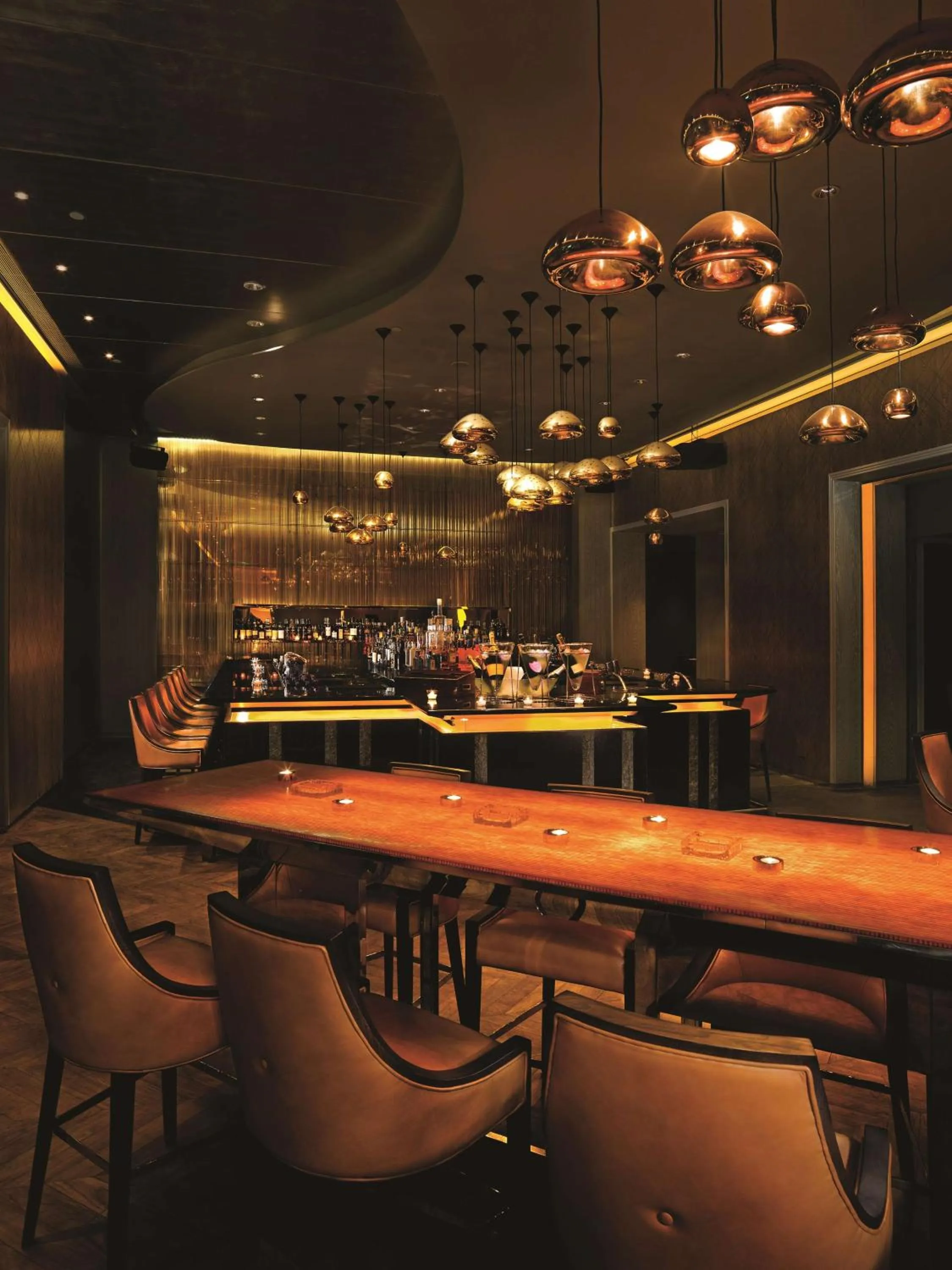 Lounge or bar in Kerry Hotel, Beijing by Shangri-La - 5 Kilometers to The Forbidden City