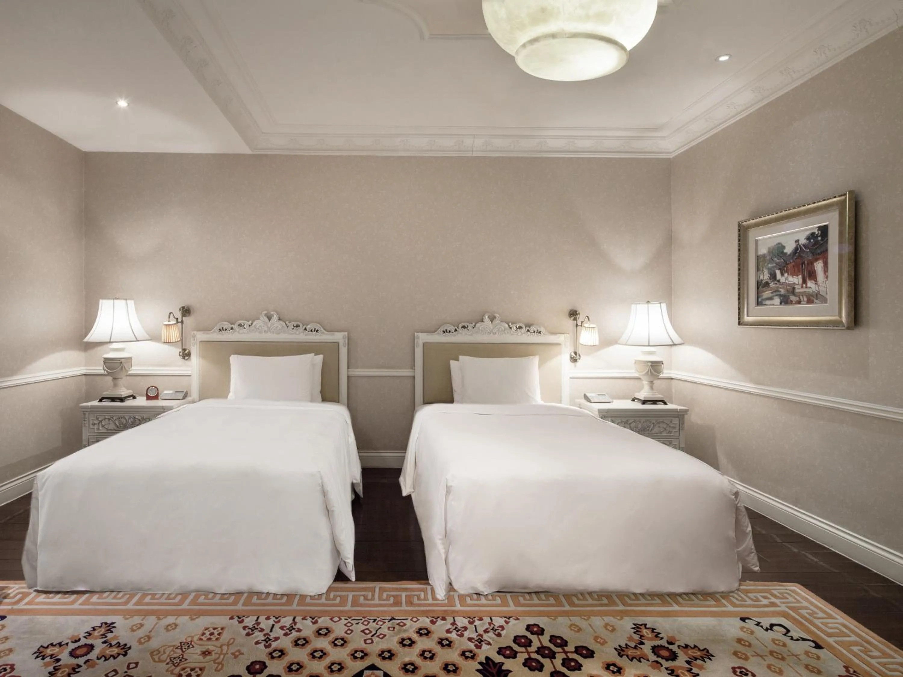 Bed in Beijing Hotel NUO Forbidden City