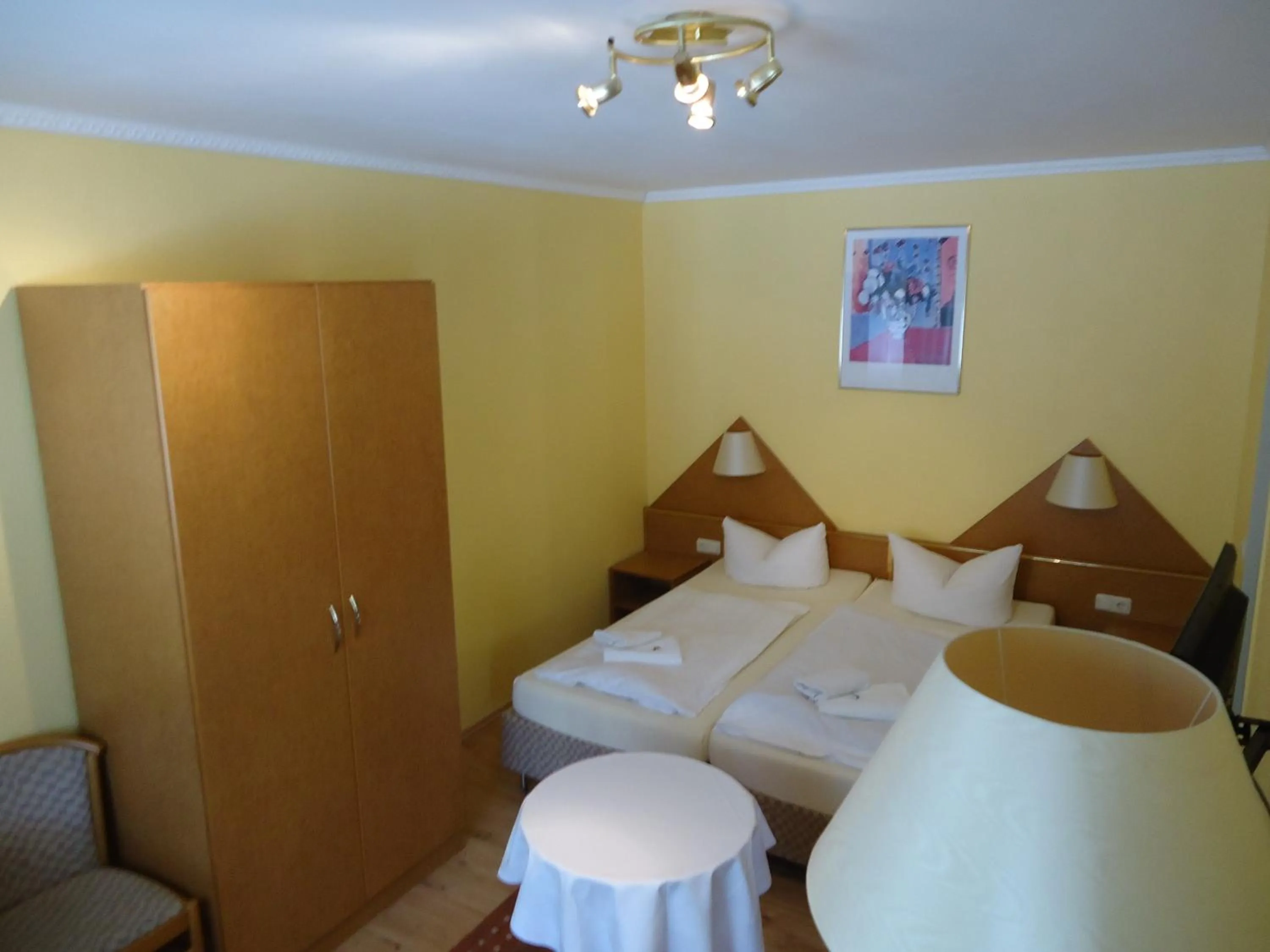 Bed in Hotel Ottersleben