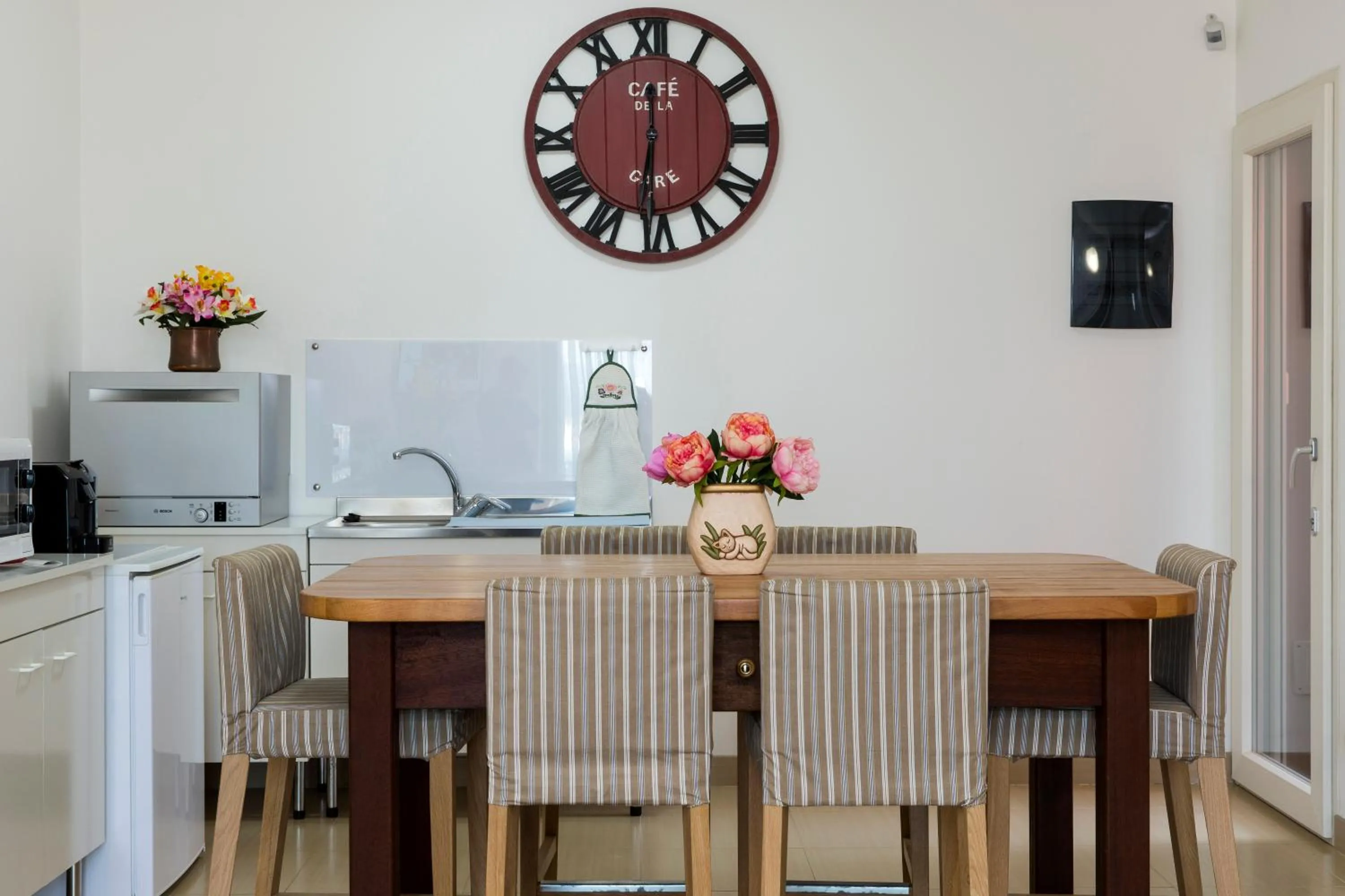 Communal lounge/ TV room in La Finestra Sul Golfo Affittacamere