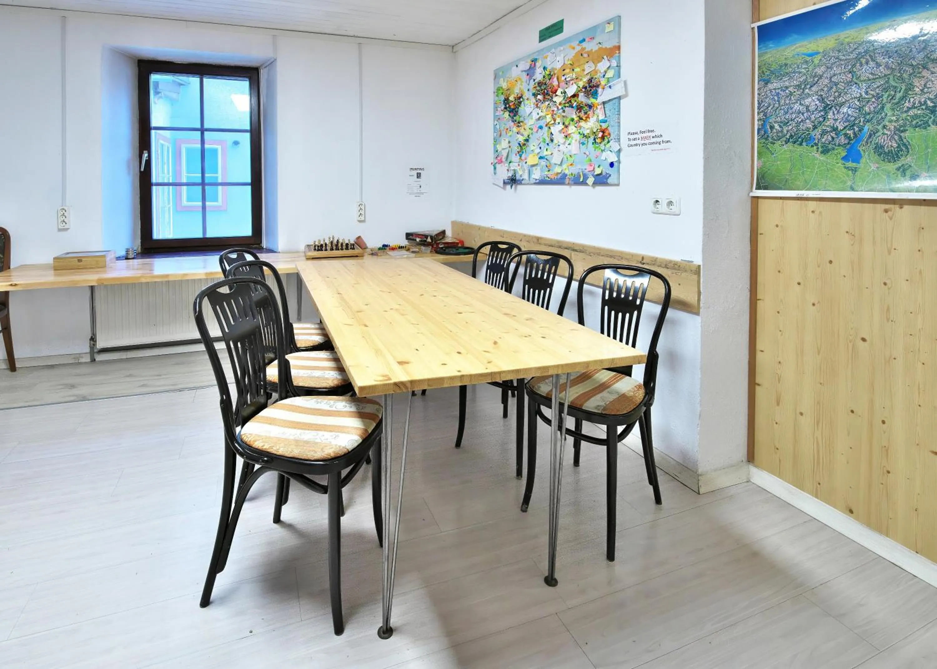 Dining area in Hostel Bad Goisern