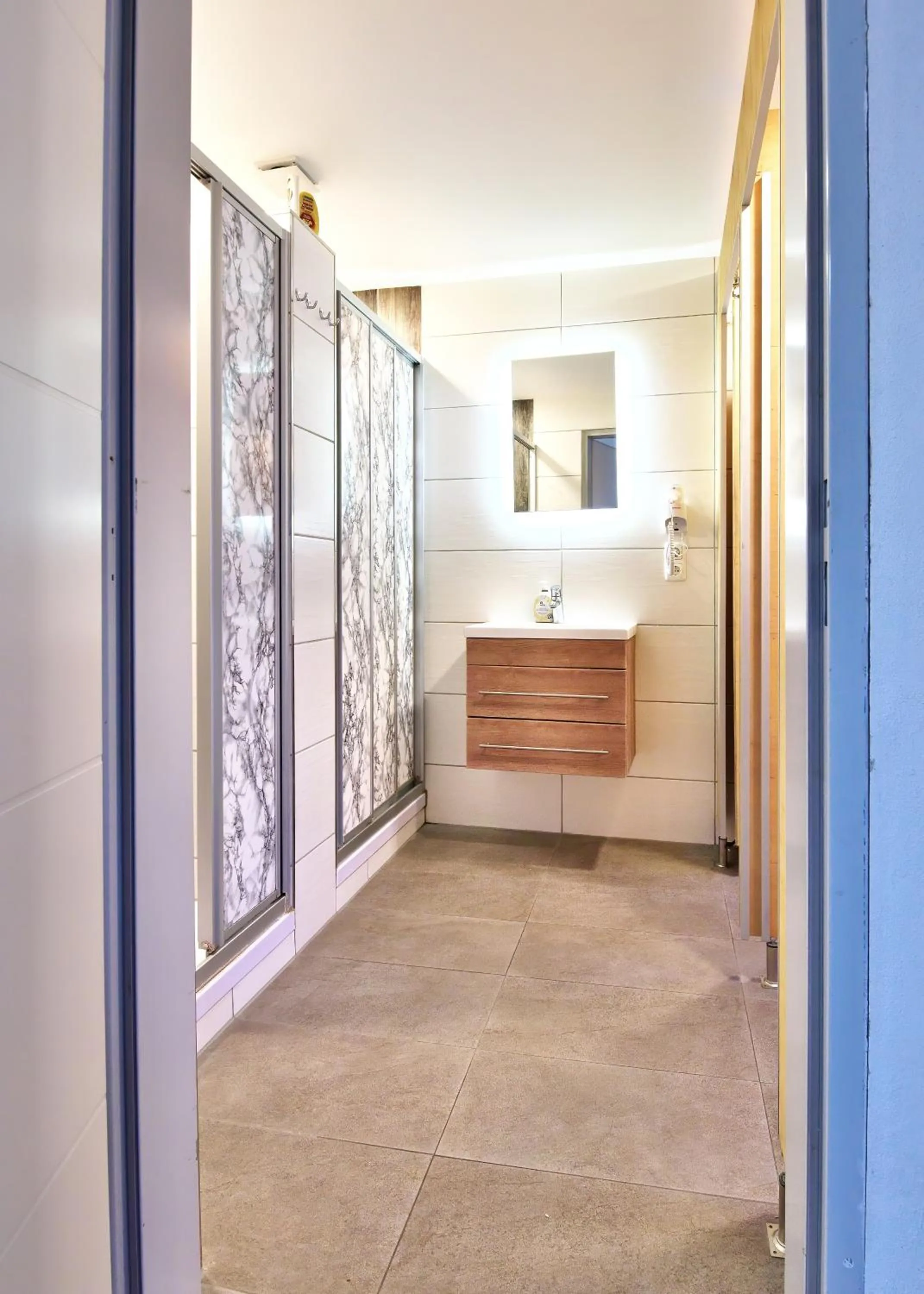 Bathroom in Hostel Bad Goisern