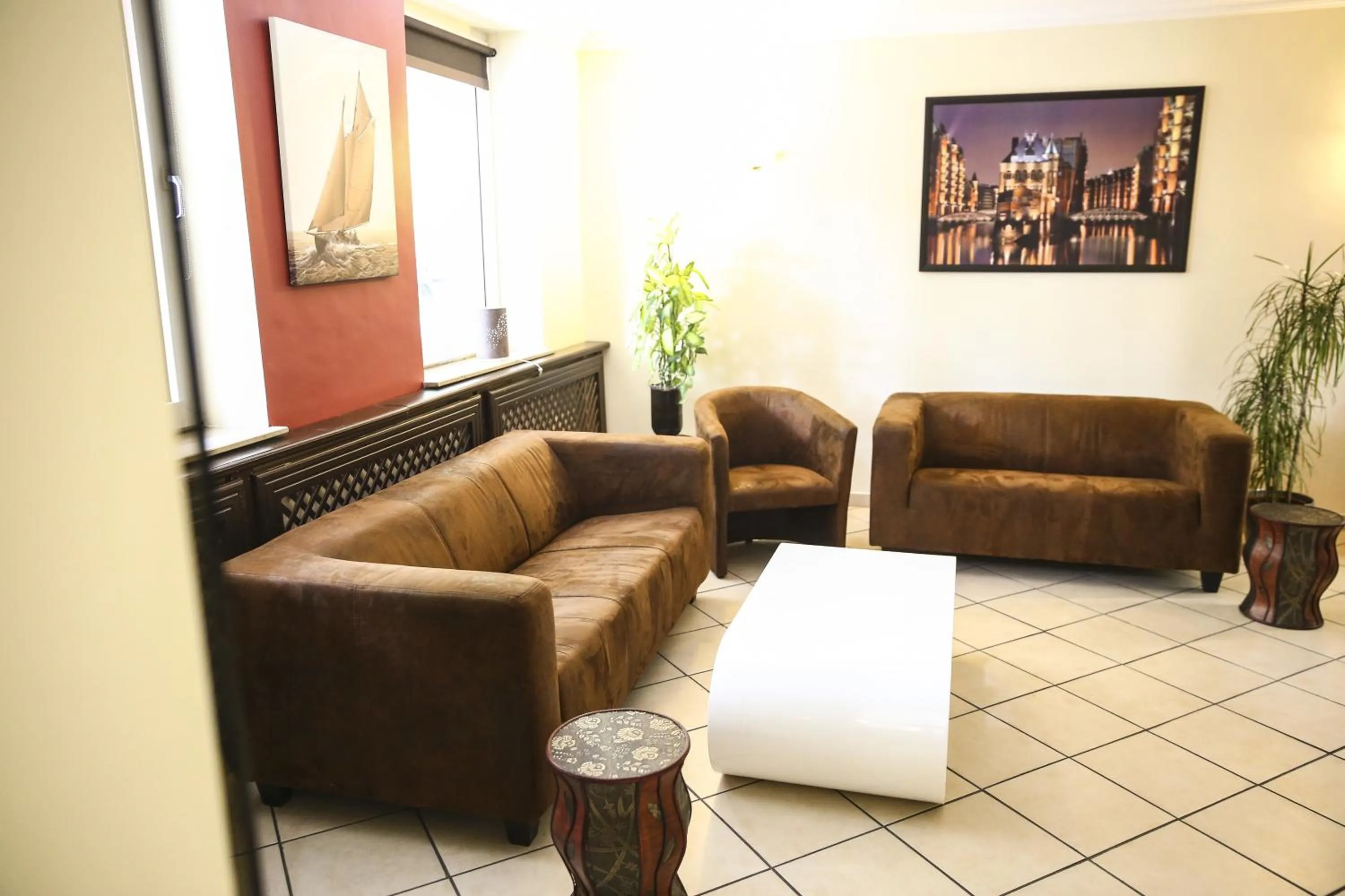 Lobby or reception in Hotel Marienthal Garni