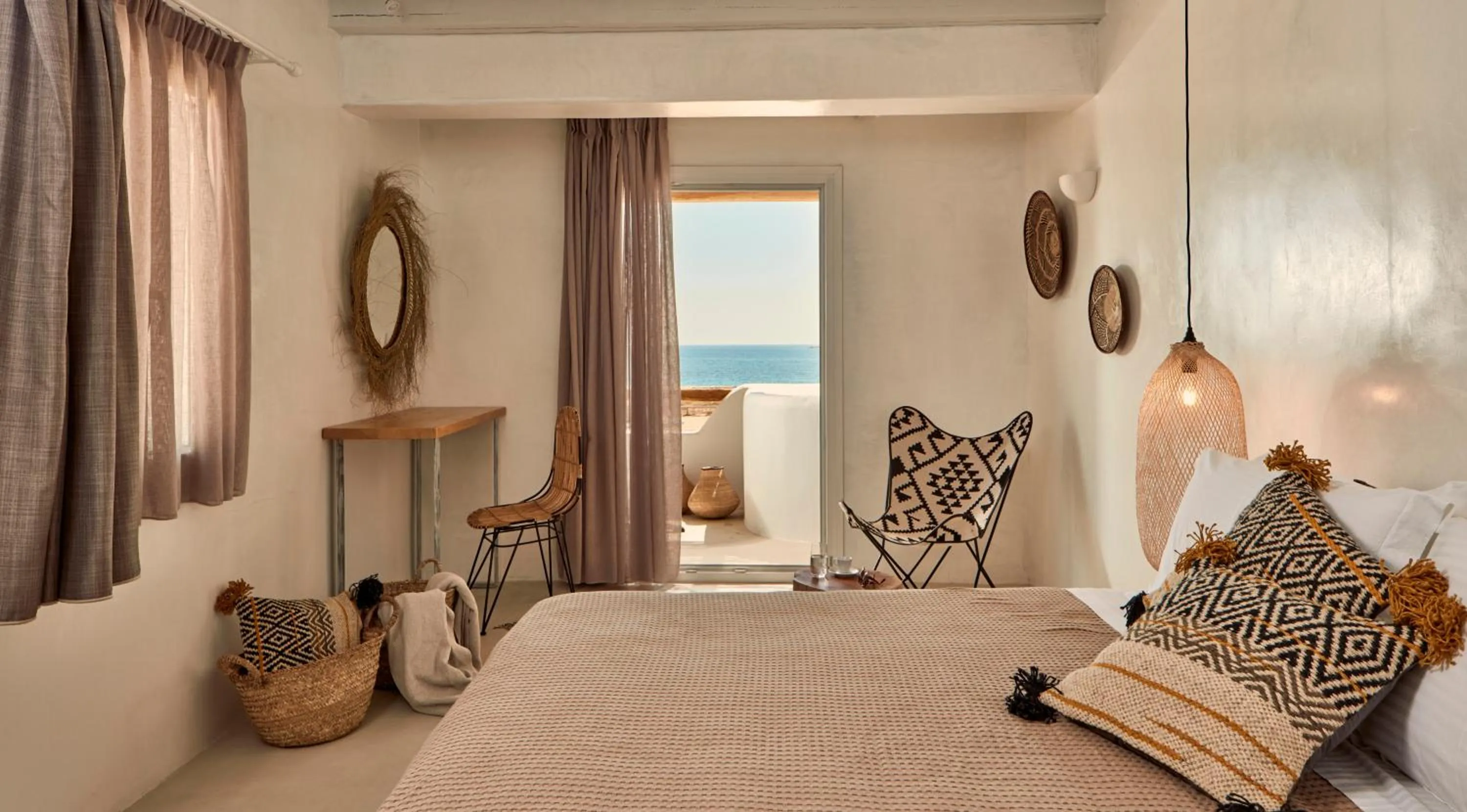 Bedroom in Naxian On The Beach
