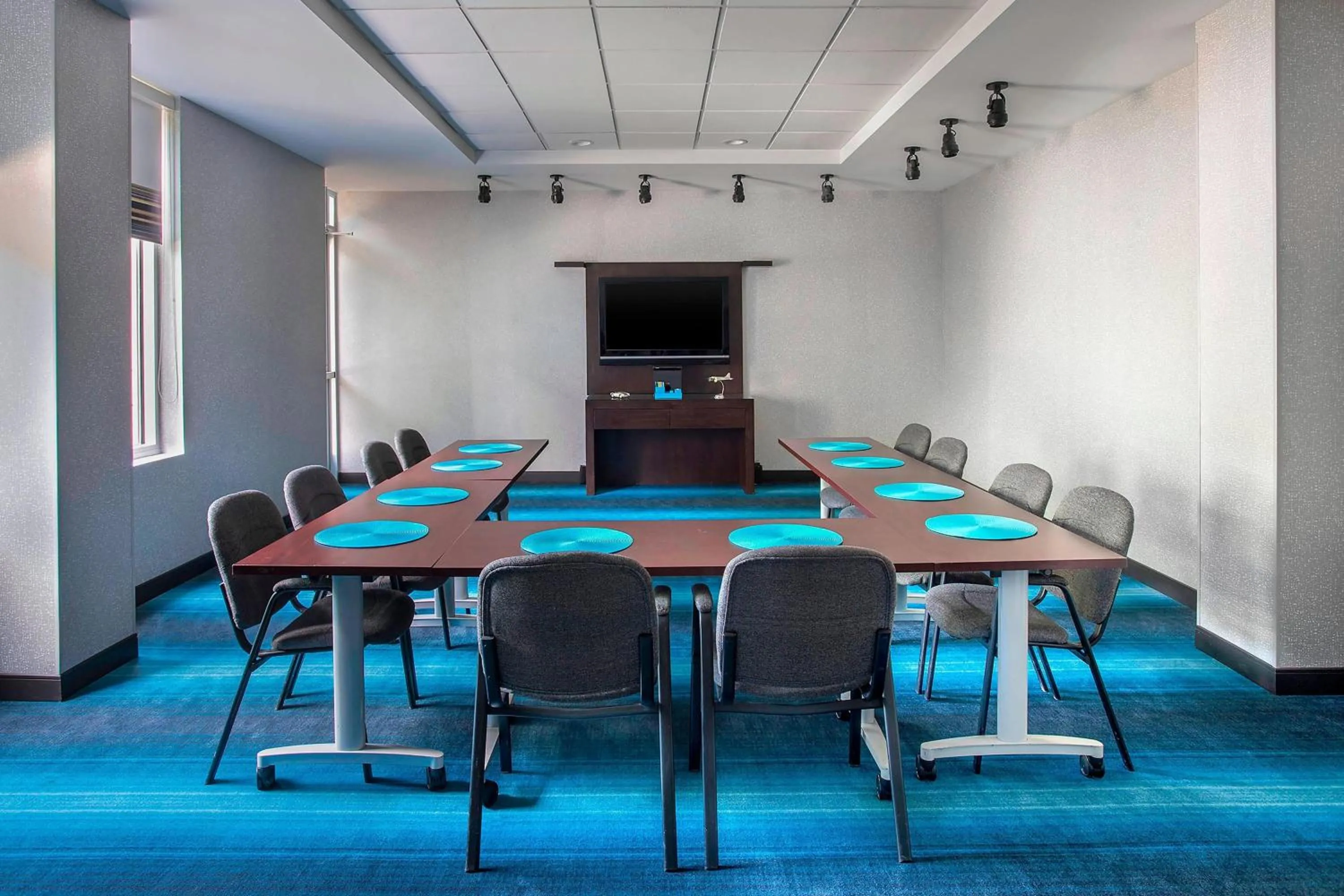 Meeting/conference room in Aloft Nashville Franklin