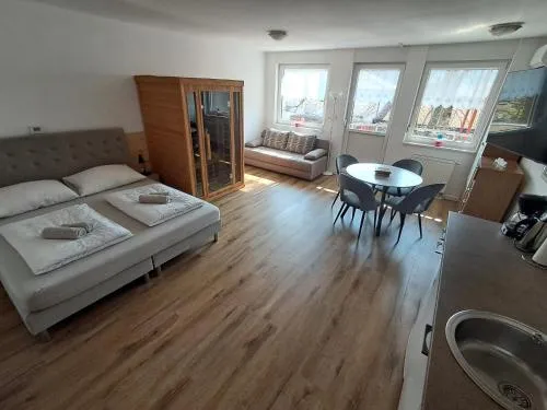 Apartment Honey Bee with SAUNA