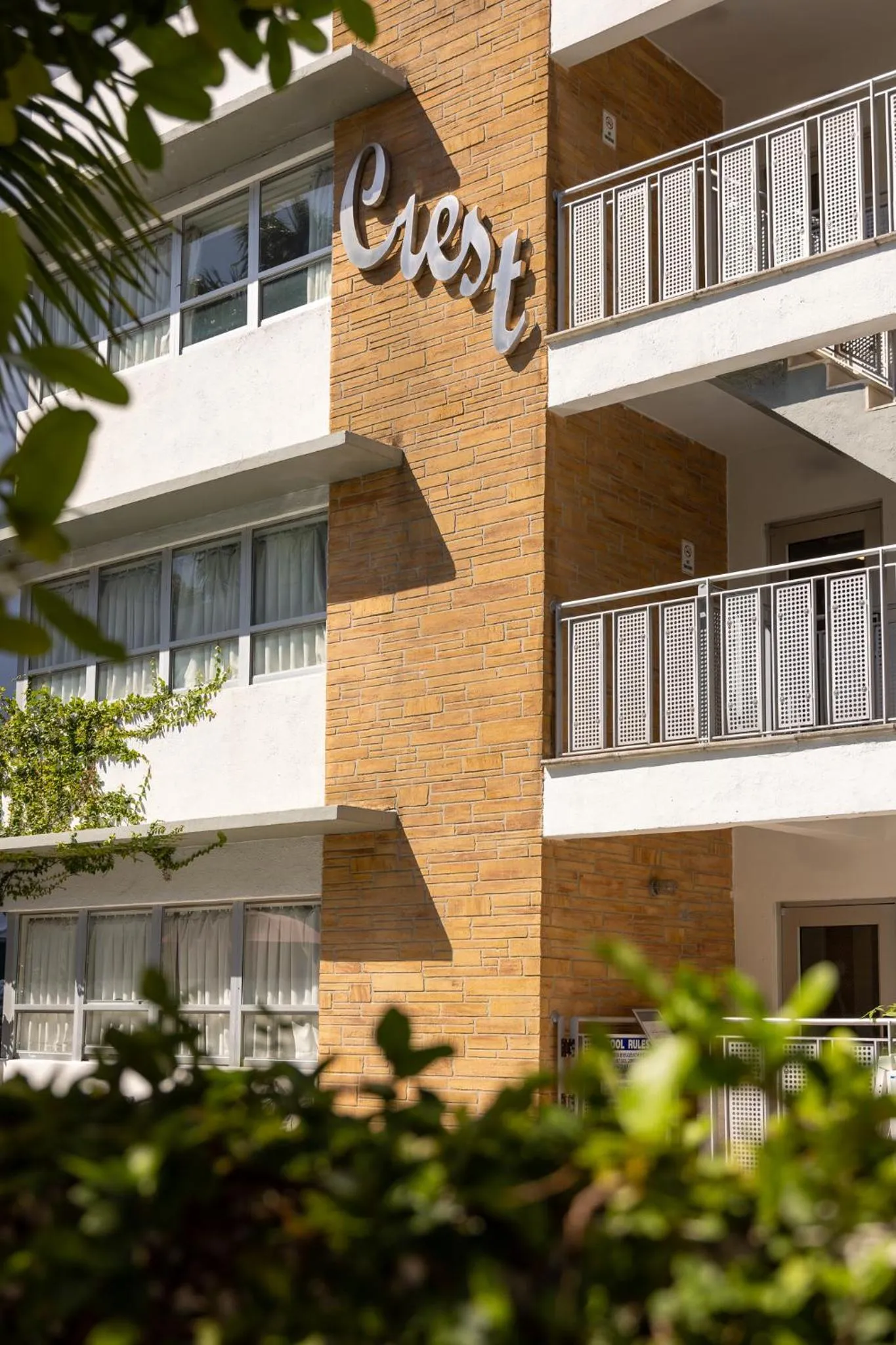 Facade/entrance in Crest Hotel Suites